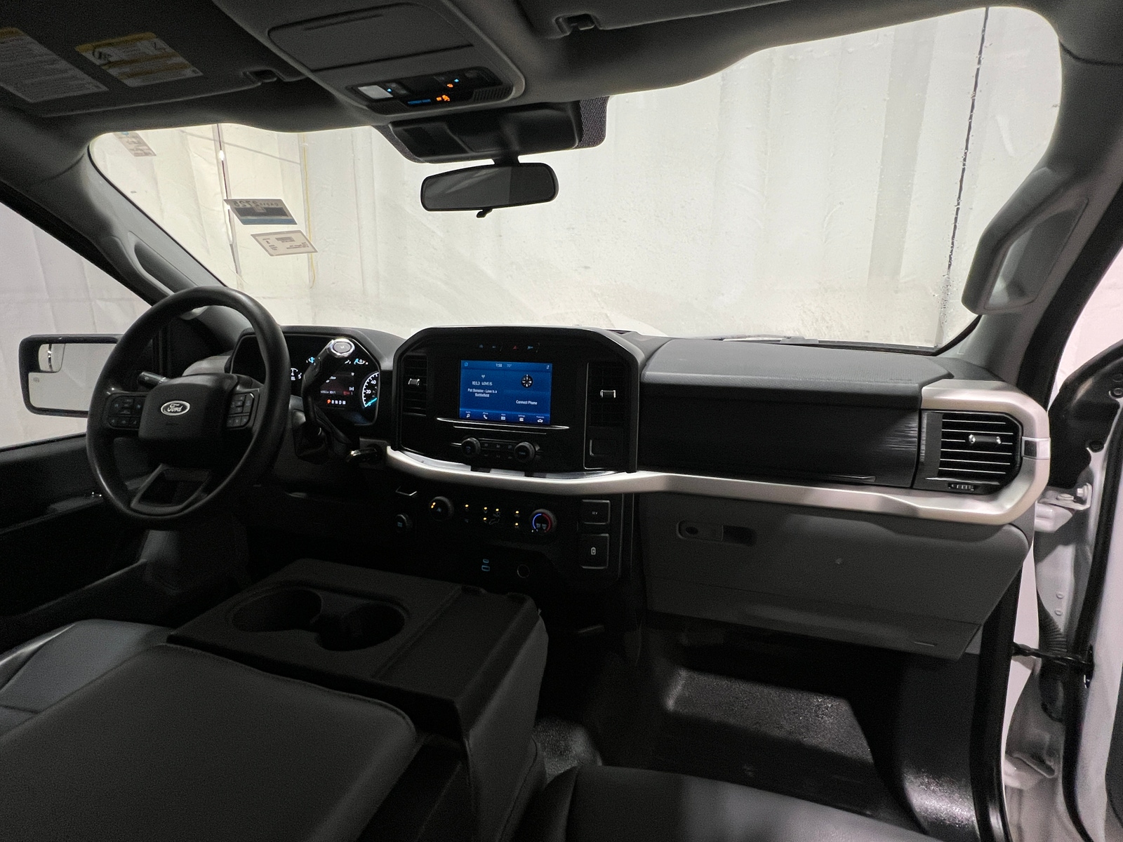 Thumbnail: 2021 Ford Econoline - 3