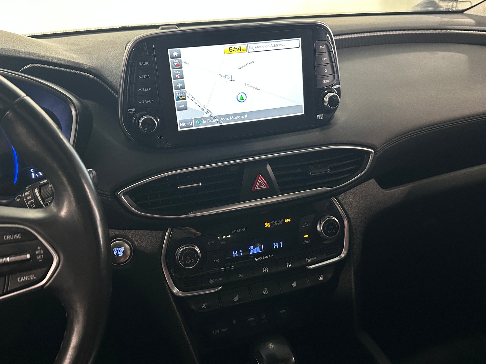 Thumbnail: 2019 Hyundai Santa Fe - 3