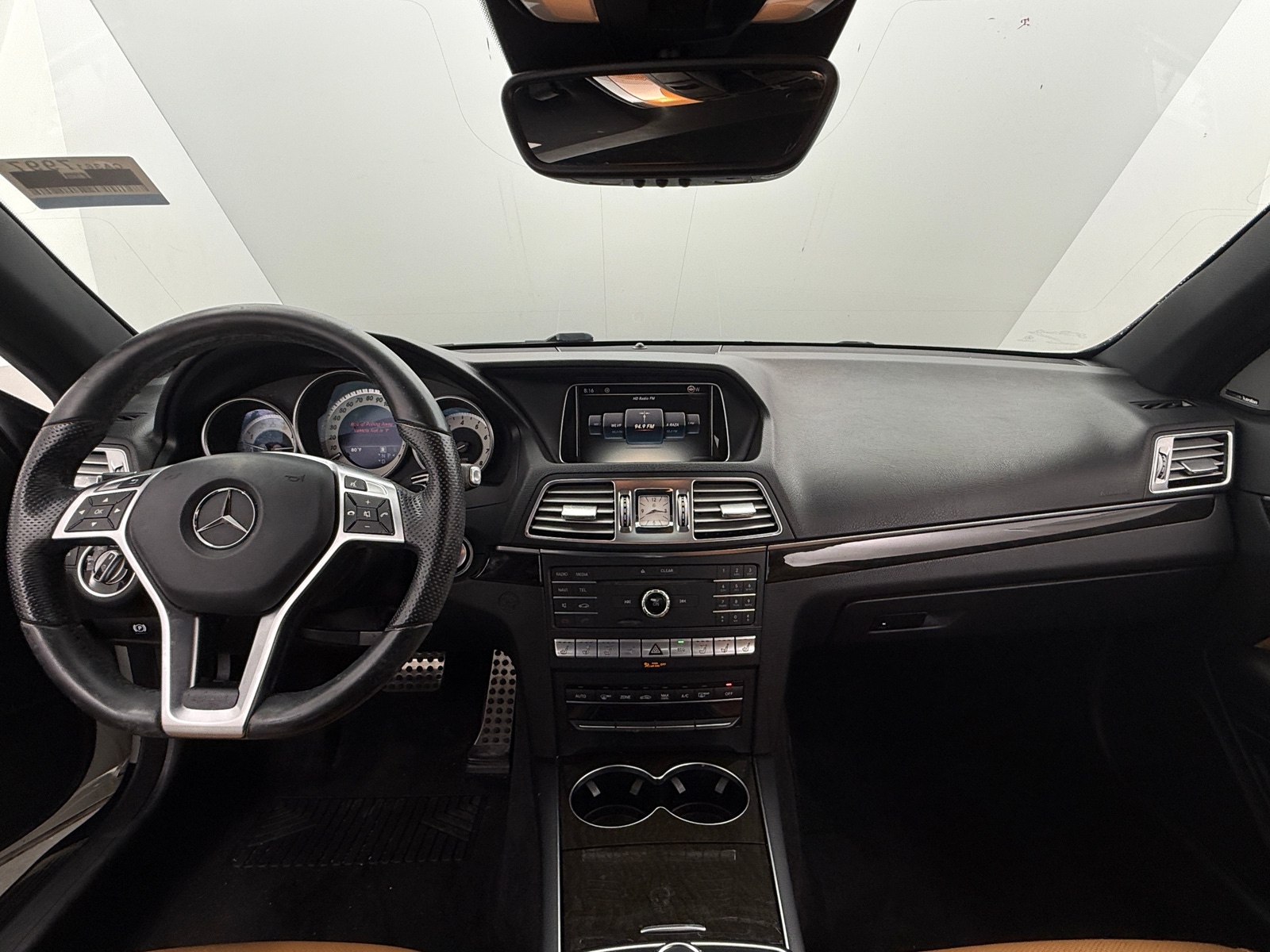Thumbnail: 2016 Mercedes-Benz E-Class - 2