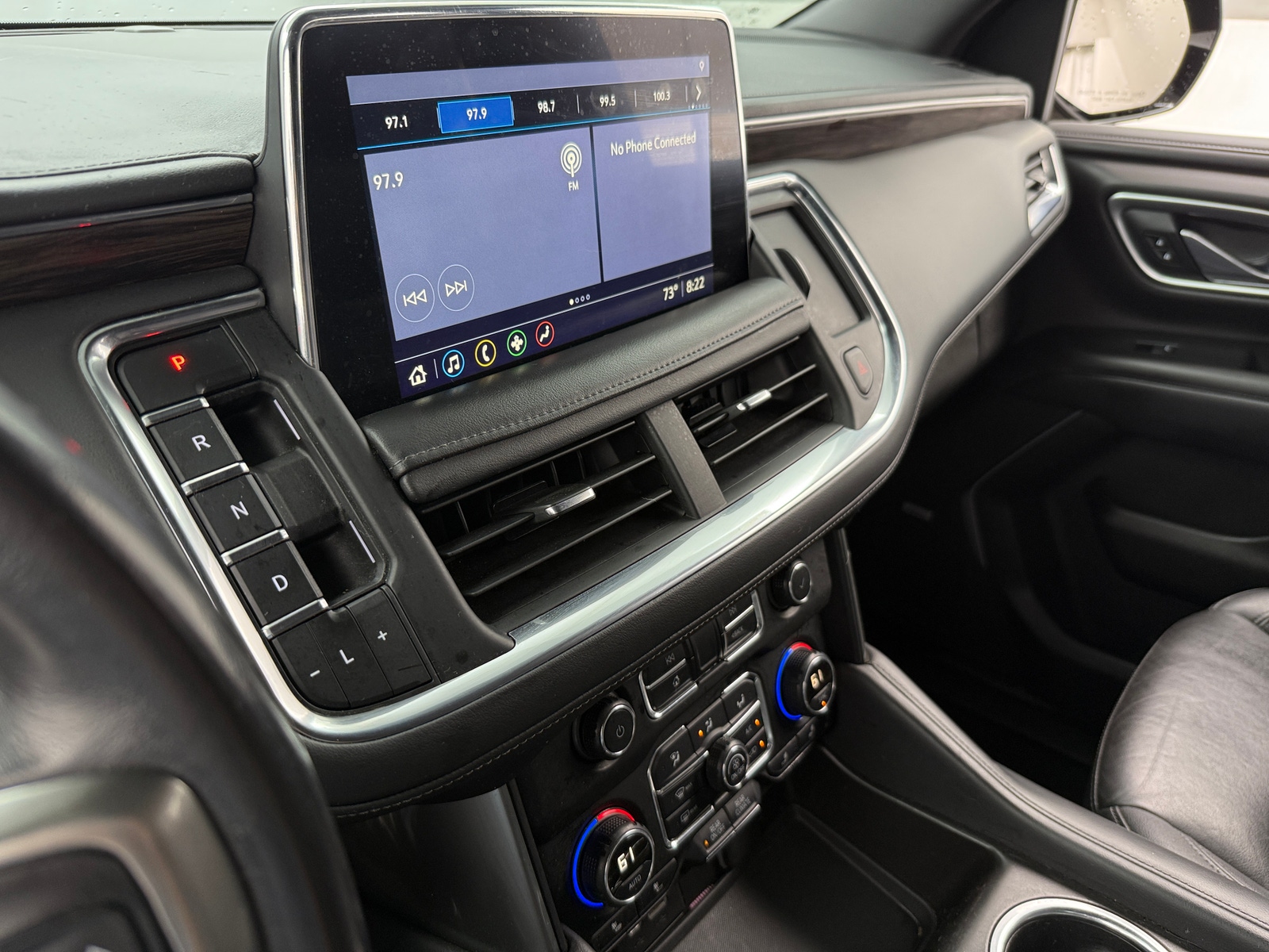 Thumbnail: 2021 Chevrolet Tahoe - 3