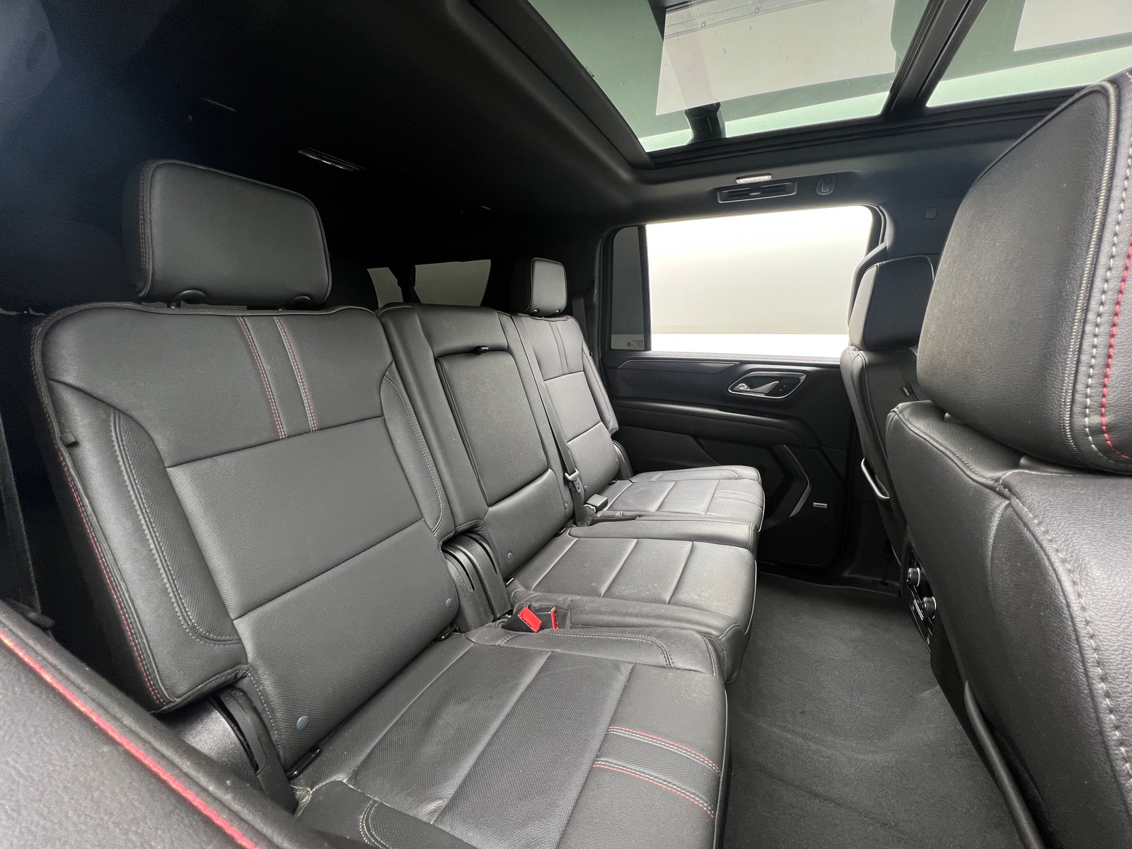 Thumbnail: 2023 Chevrolet Suburban - 5