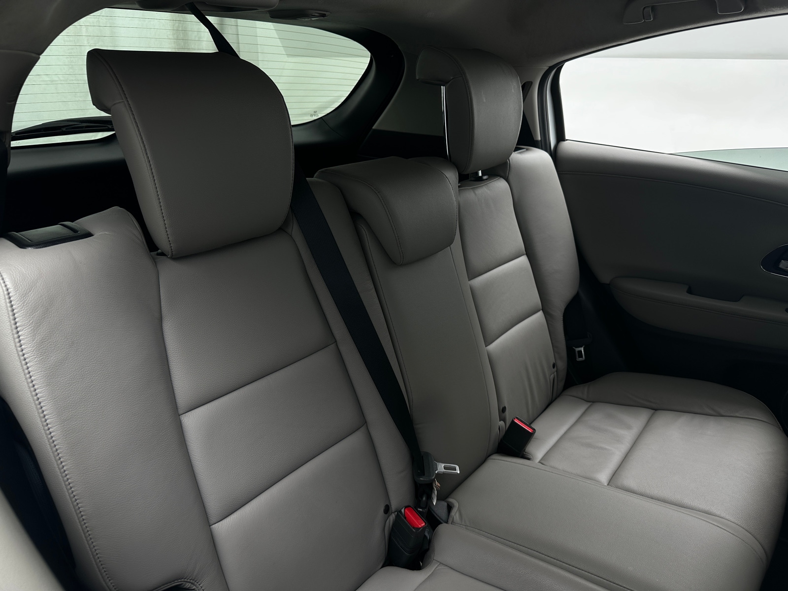 Thumbnail: 2016 Honda HR-V - 5