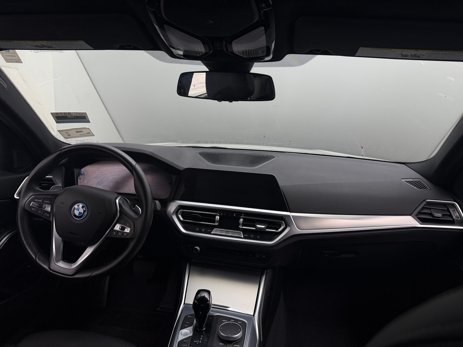 Thumbnail: 2022 BMW 3 Series - 2