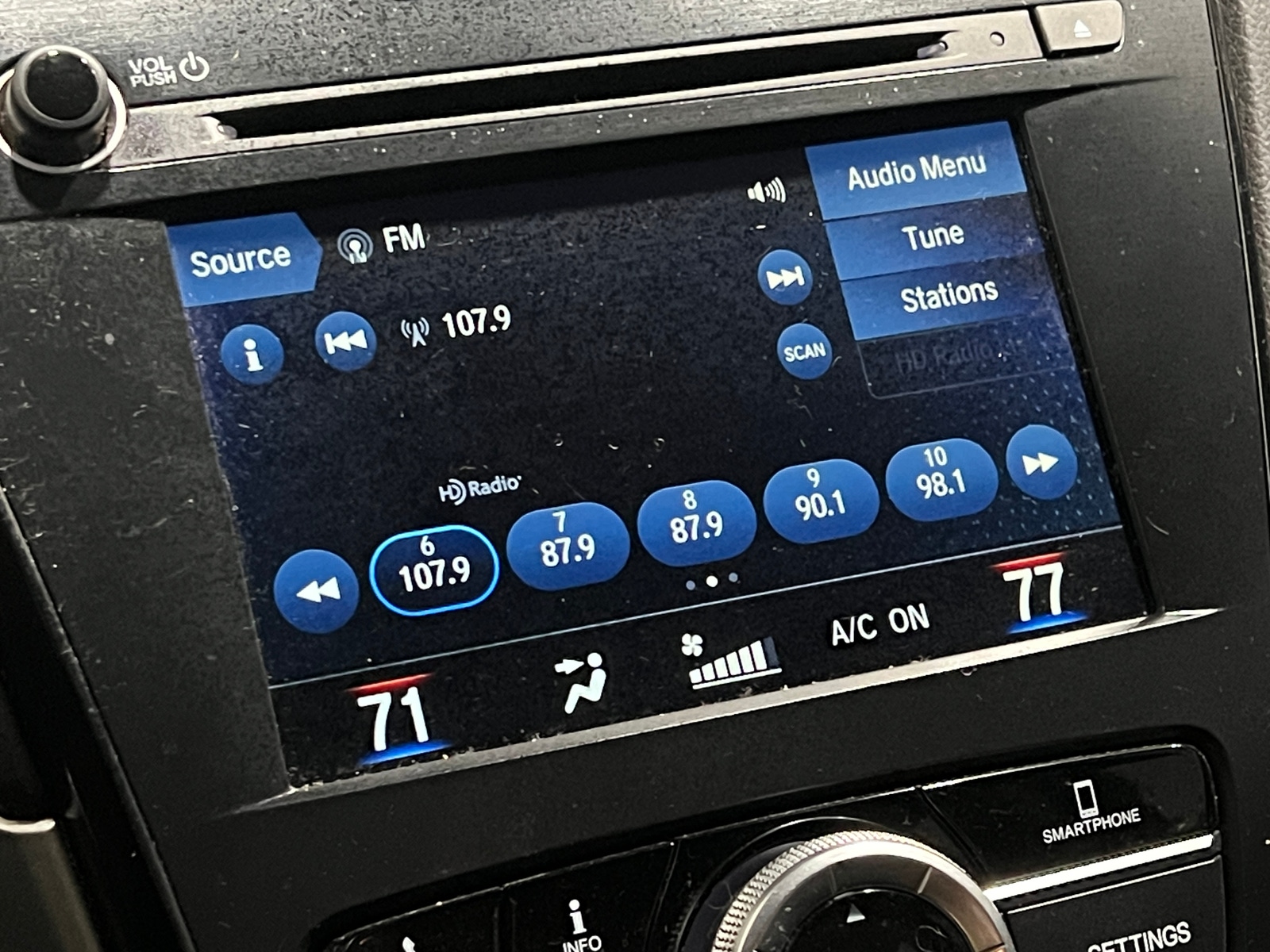 Thumbnail: 2020 Acura ILX - 3