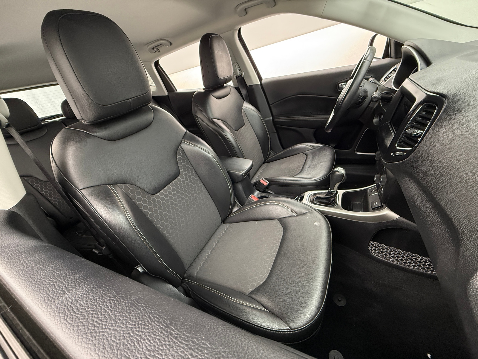 Thumbnail: 2019 Jeep Compass - 2