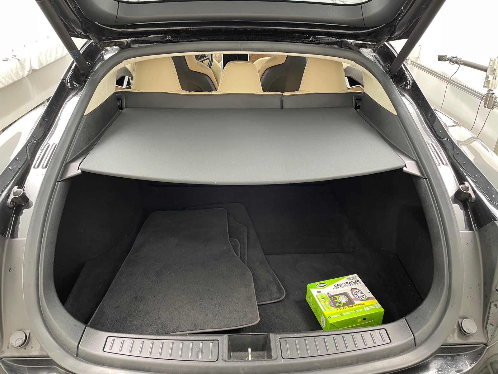 Thumbnail: 2016 Tesla Model S - 6