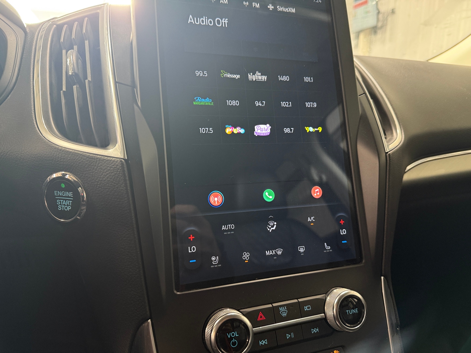 Thumbnail: 2024 Ford Edge - 3