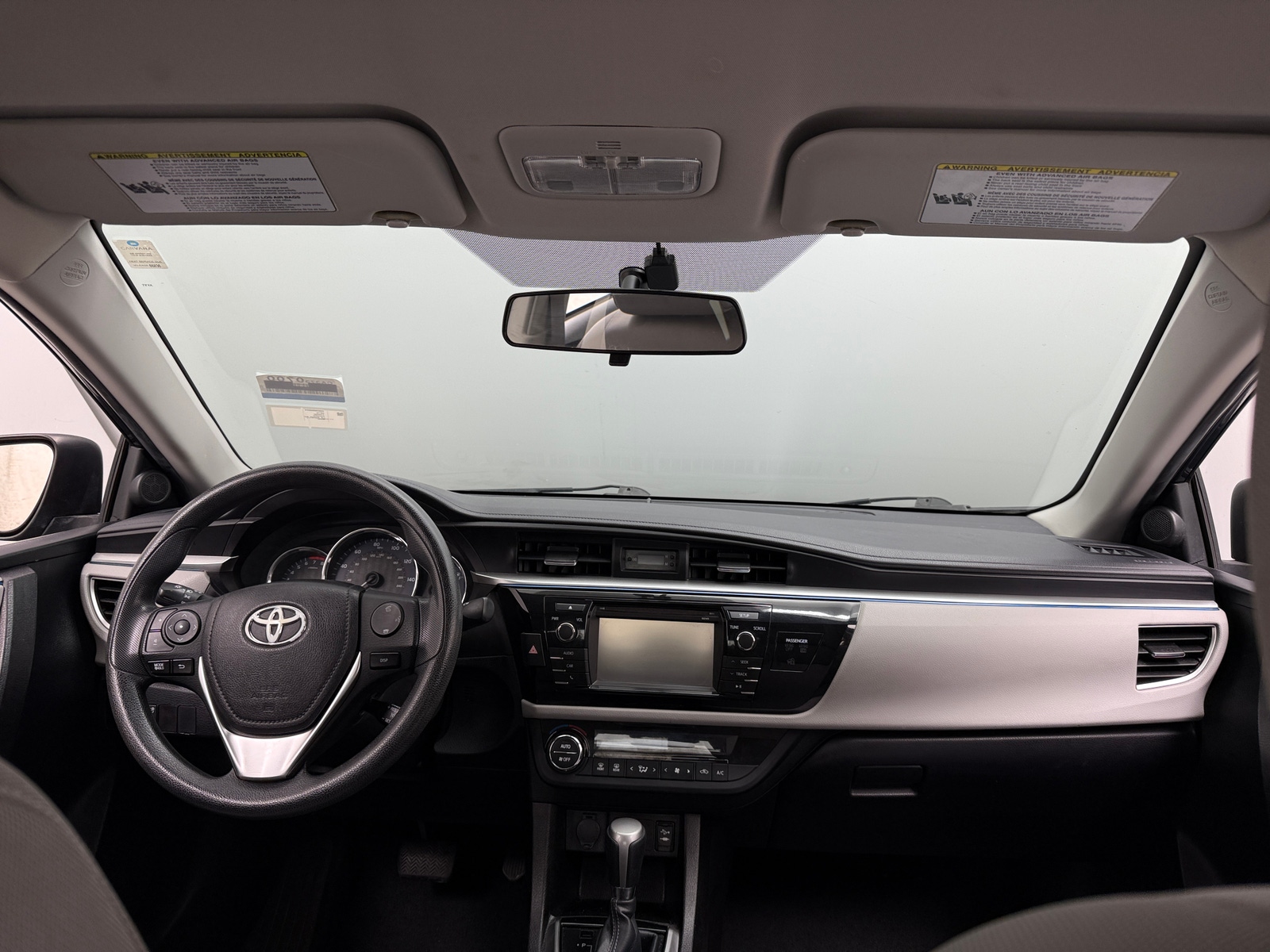 Thumbnail: 2015 Toyota Corolla - 3