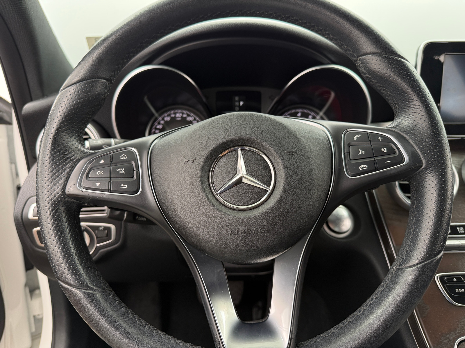 Thumbnail: 2018 Mercedes-Benz C-Class - 4