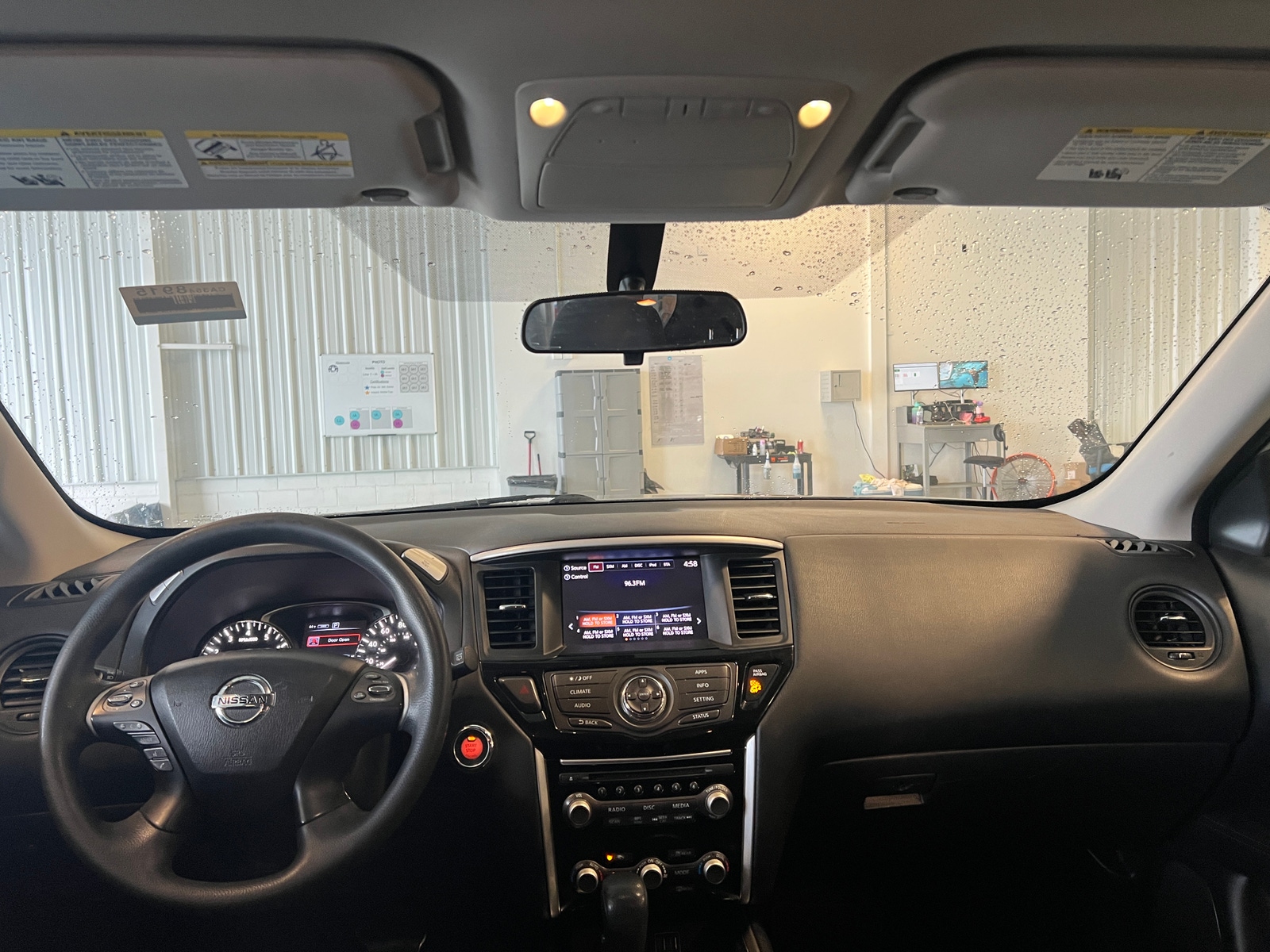 Thumbnail: 2018 Nissan Pathfinder - 3
