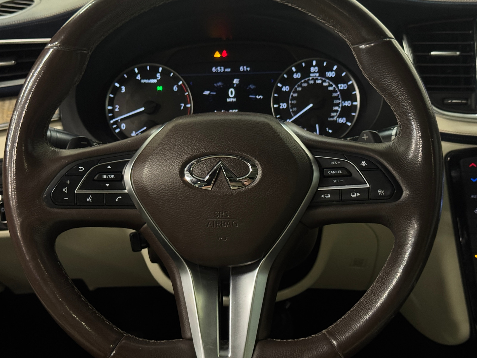 Thumbnail: 2019 INFINITI QX50 - 4