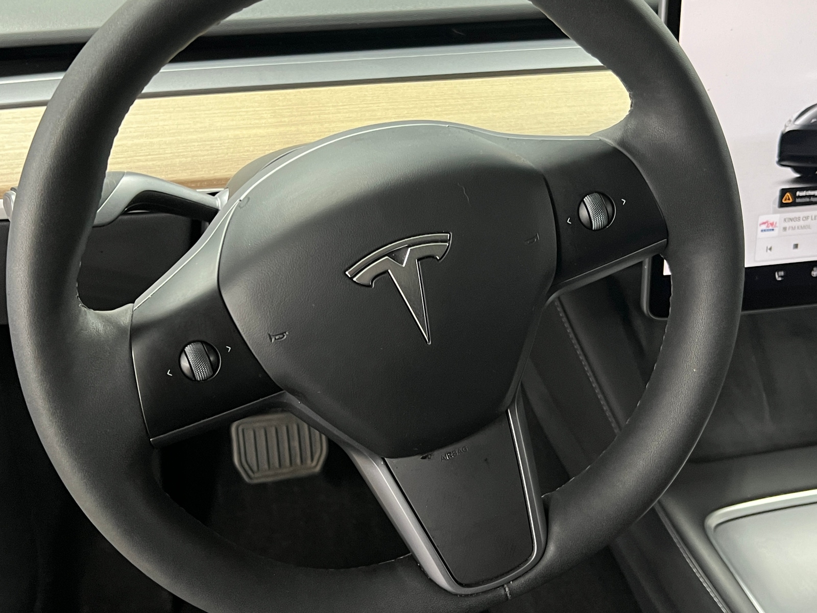 Thumbnail: 2023 Tesla Model Y - 4