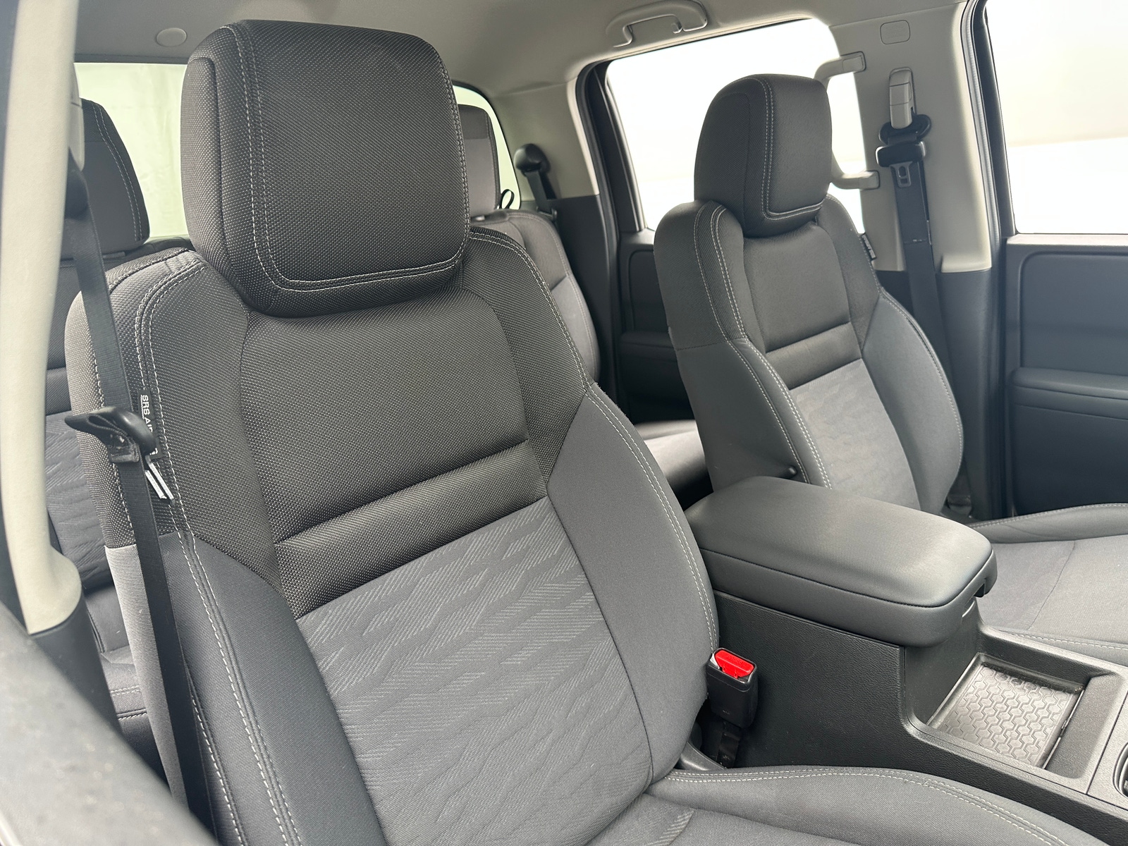 Thumbnail: 2023 Nissan Frontier - 2