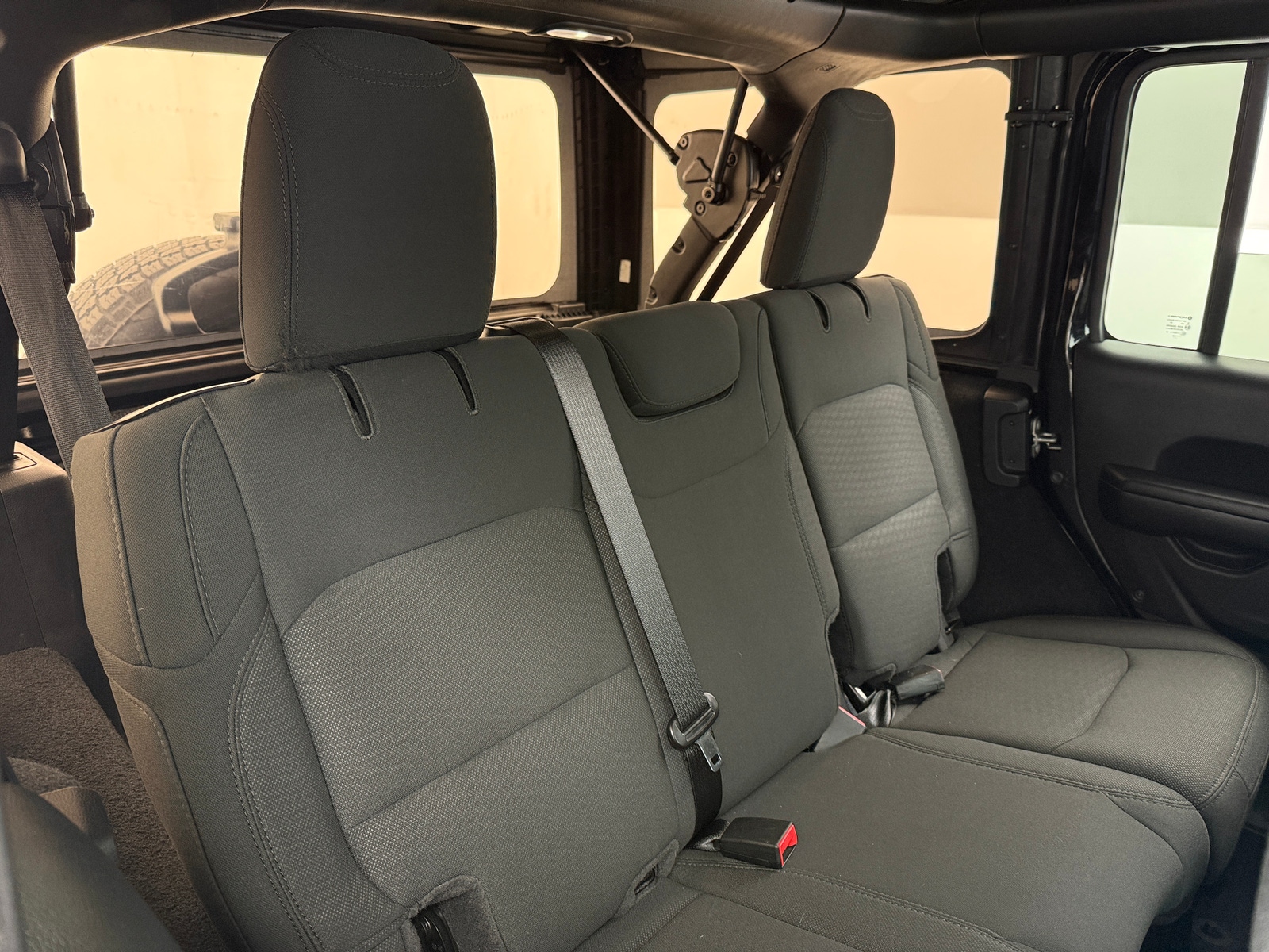 Thumbnail: 2020 Jeep Wrangler - 6