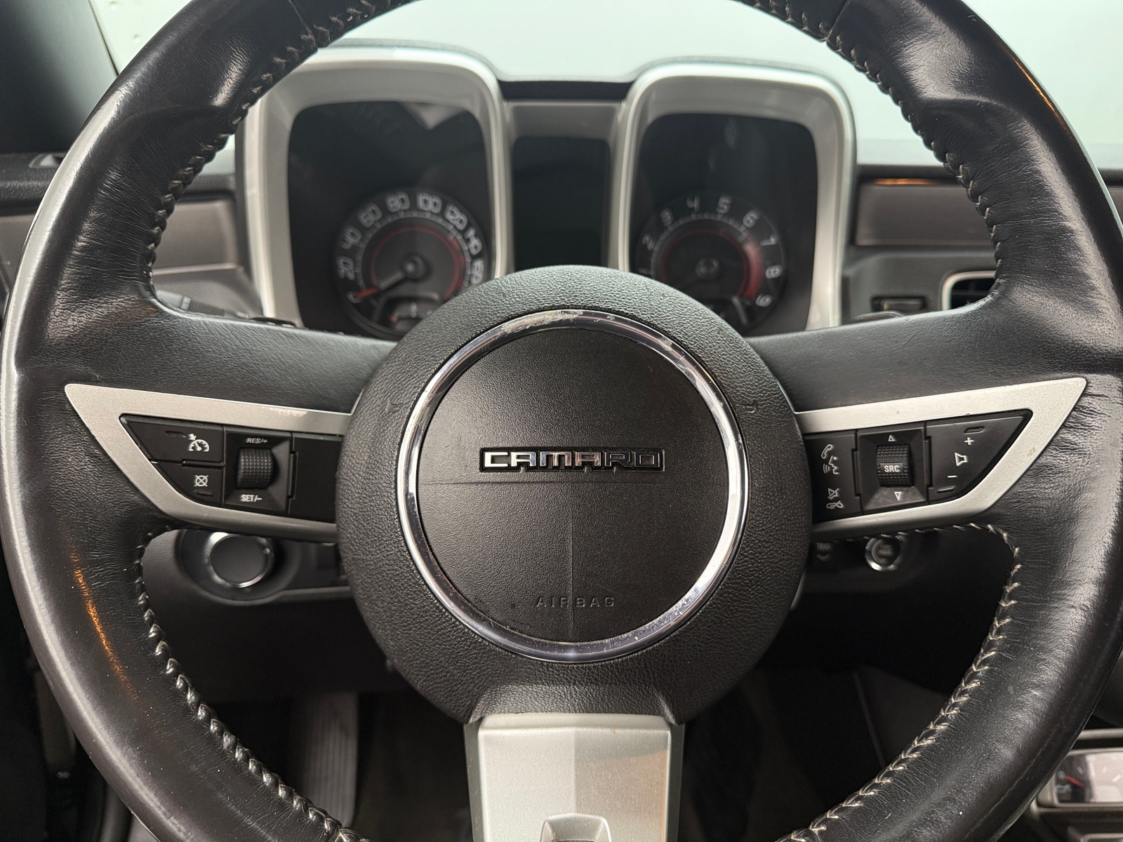 Thumbnail: 2011 Chevrolet Camaro - 4