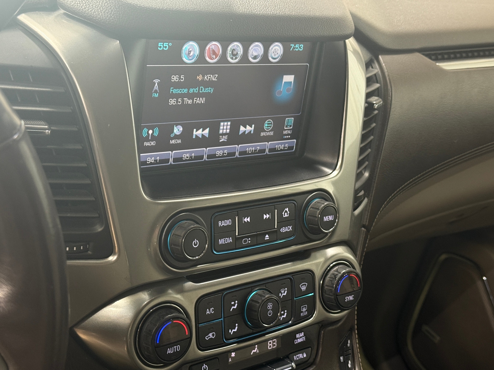 Thumbnail: 2018 Chevrolet Tahoe - 3