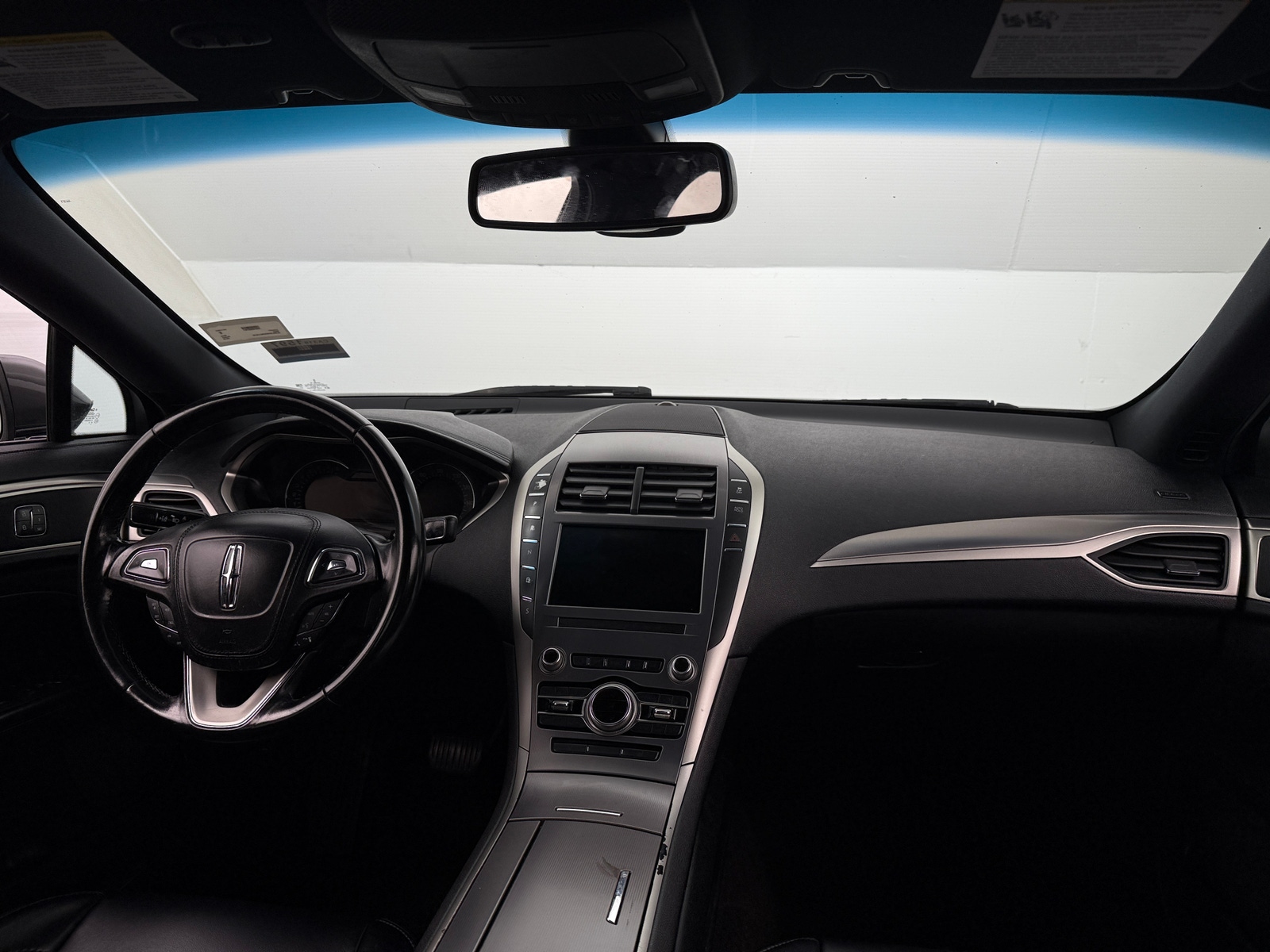 Thumbnail: 2019 Lincoln MKZ - 2