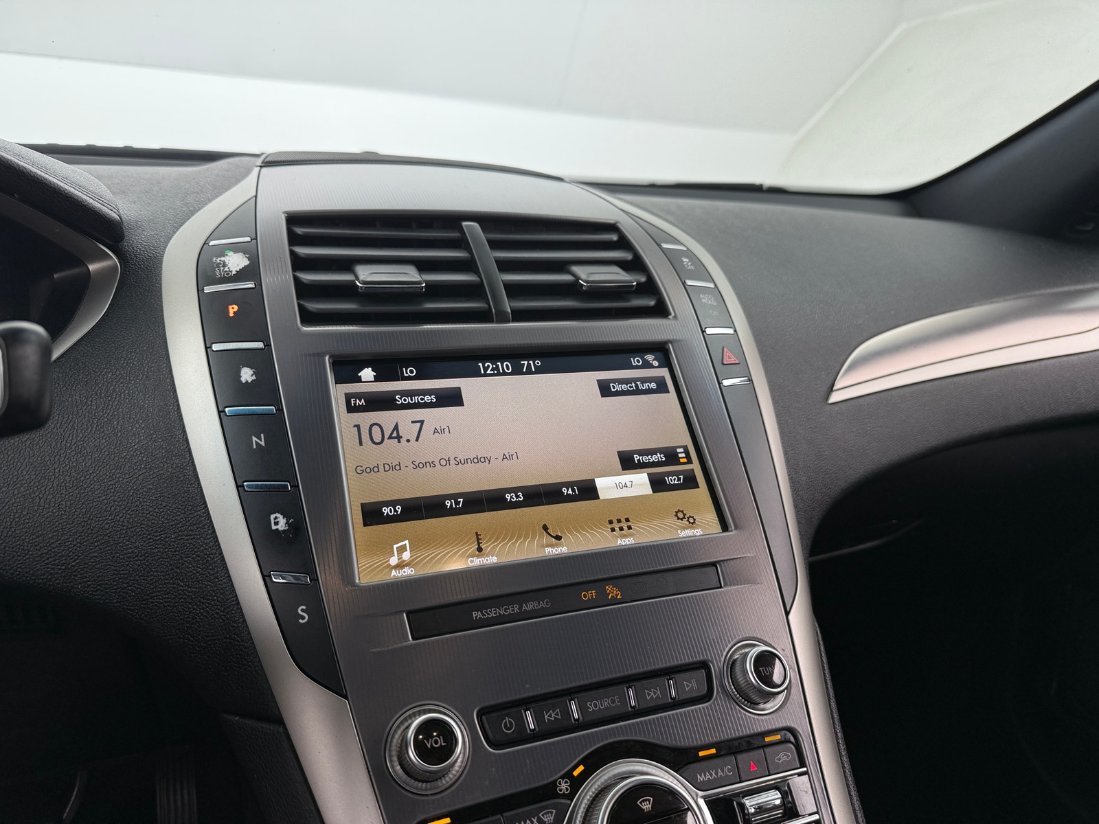 Thumbnail: 2019 Lincoln MKZ - 3