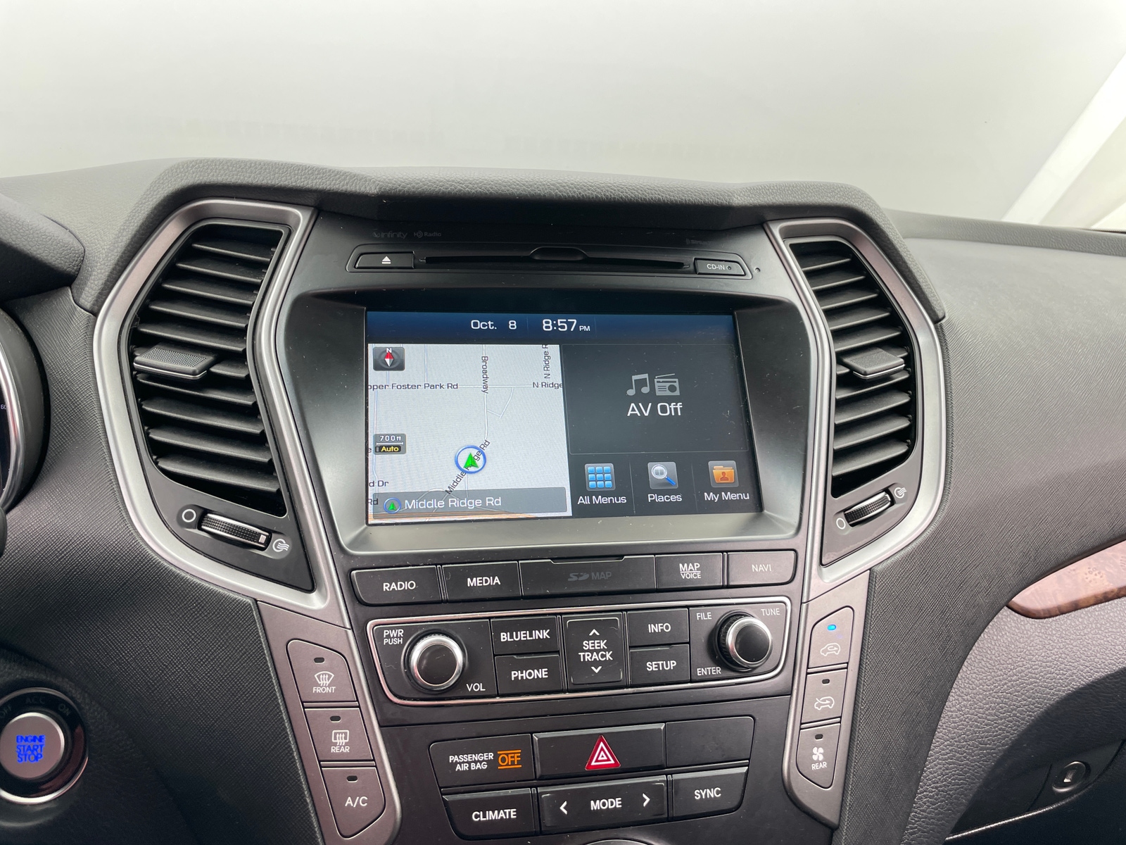 Thumbnail: 2017 Hyundai Santa Fe - 3