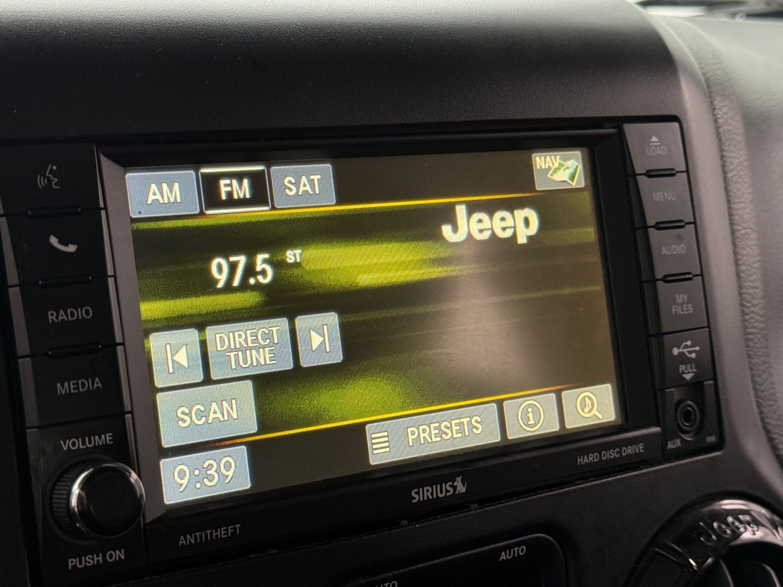 Thumbnail: 2014 Jeep Wrangler - 3