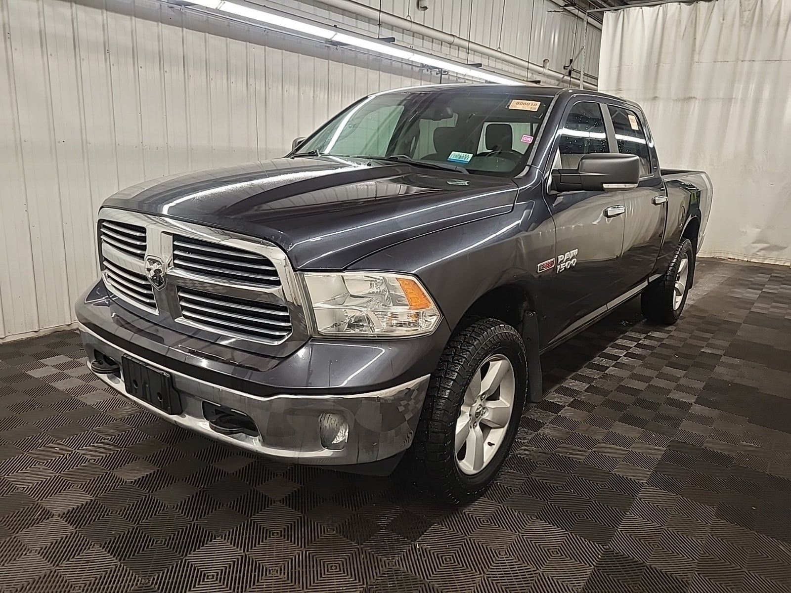 2015 Ram 1500 4WD Crew Cab 149" SLT