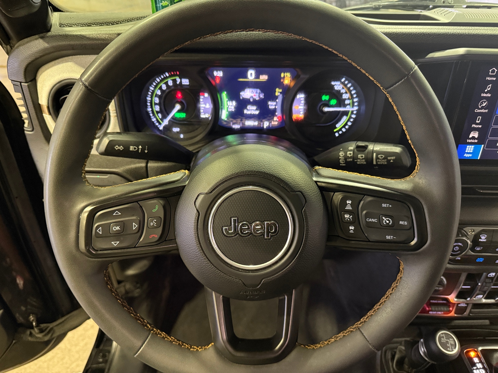 Thumbnail: 2024 Jeep Wrangler - 5