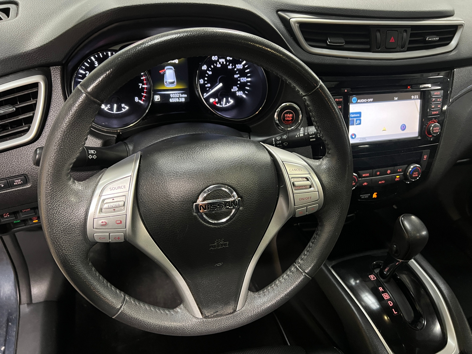 Thumbnail: 2016 Nissan Rogue - 4