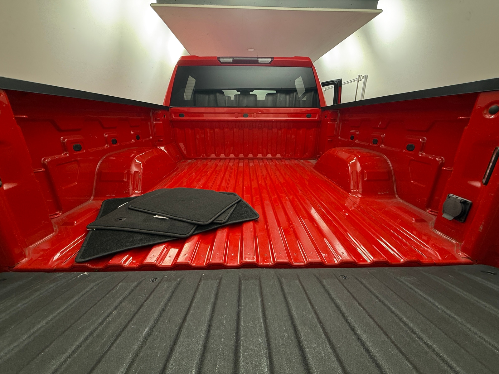 Thumbnail: 2022 Chevrolet Silverado 1500 - 7