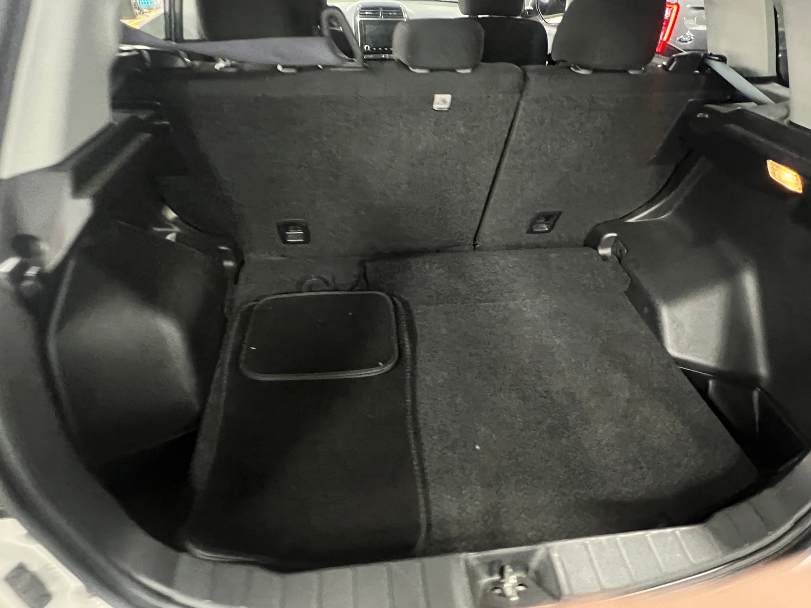 Thumbnail: 2021 Mitsubishi Outlander Sport - 7