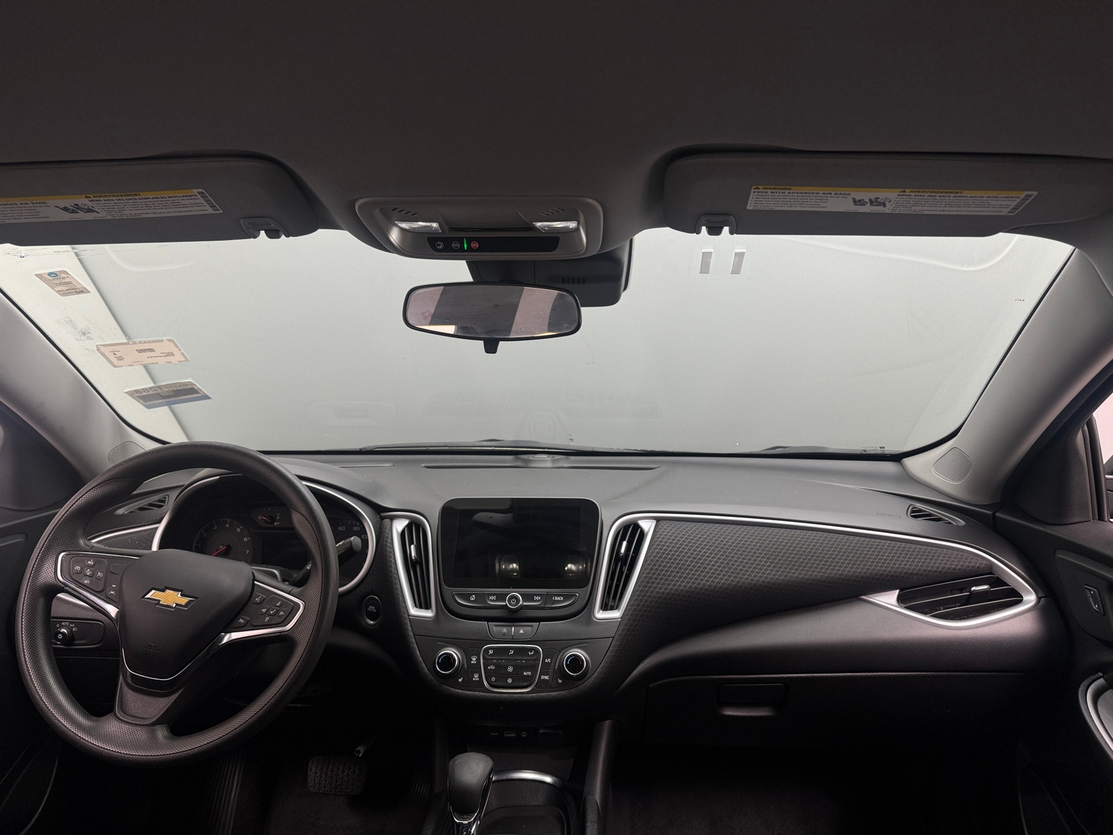 Thumbnail: 2023 Chevrolet Malibu - 3
