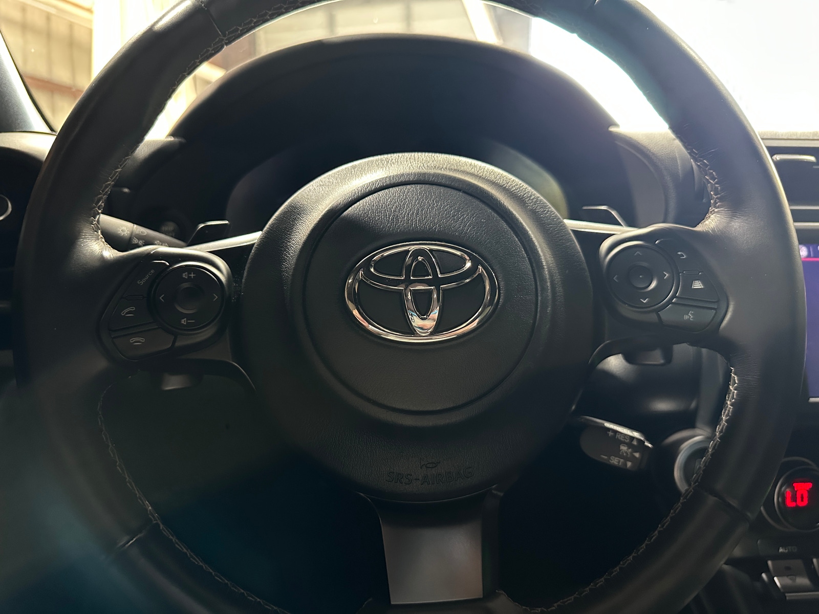 Thumbnail: 2022 Toyota GR86 - 4