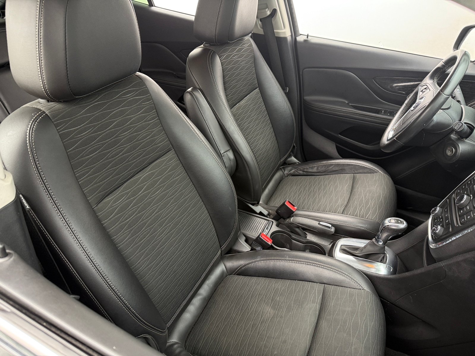 Thumbnail: 2015 Buick Encore - 2