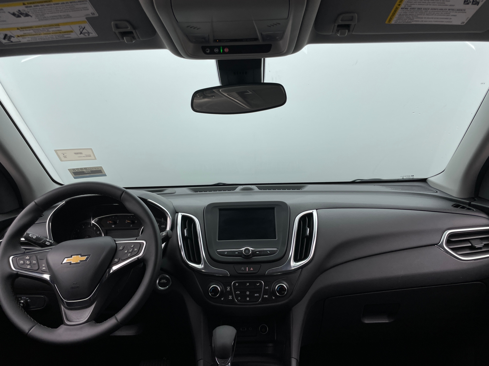 Thumbnail: 2023 Chevrolet Equinox - 3