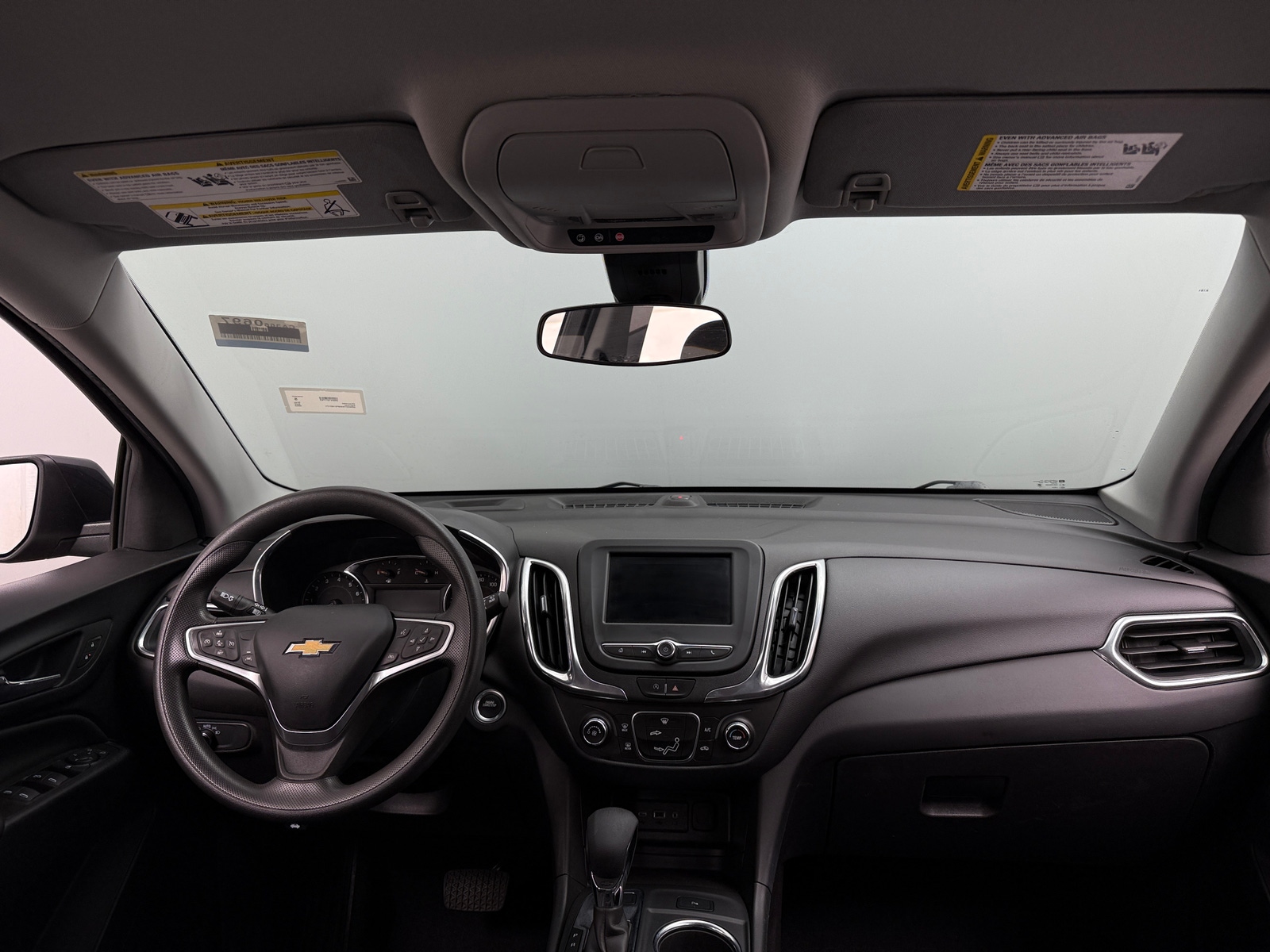 Thumbnail: 2023 Chevrolet Equinox - 3