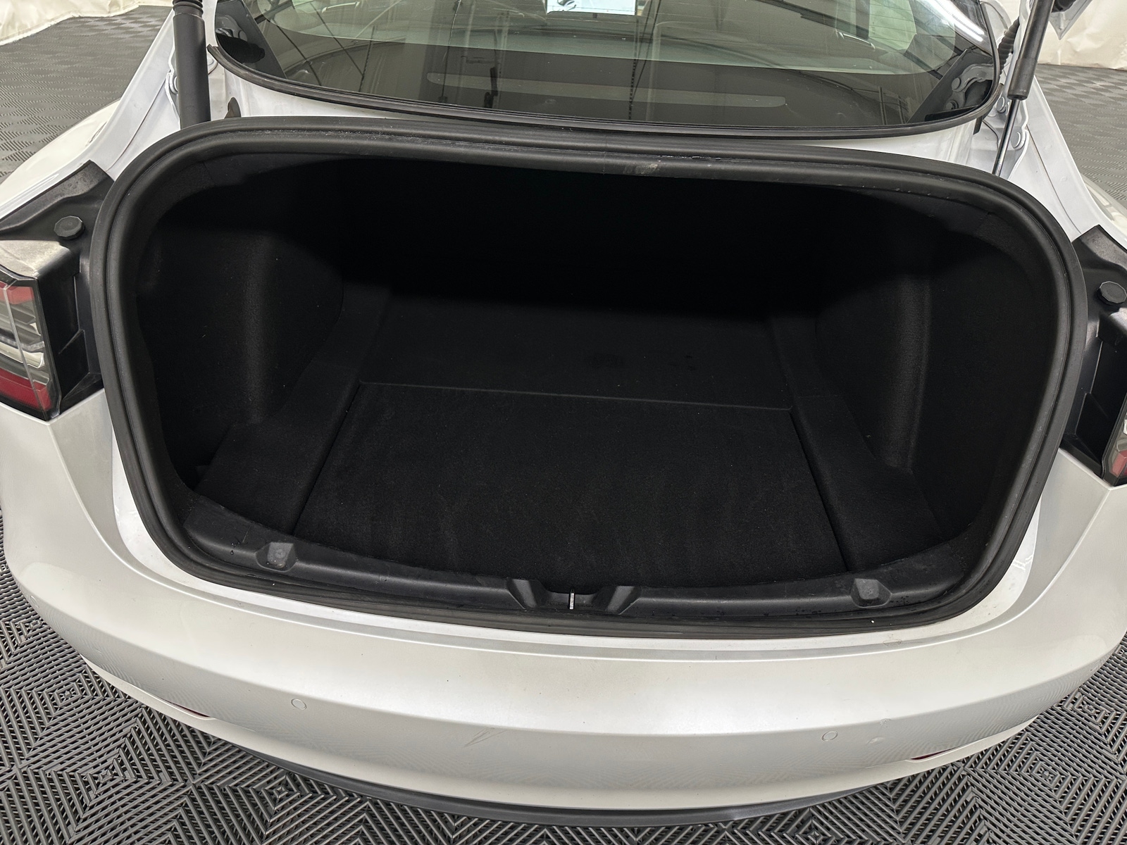 Thumbnail: 2021 Tesla Model 3 - 5