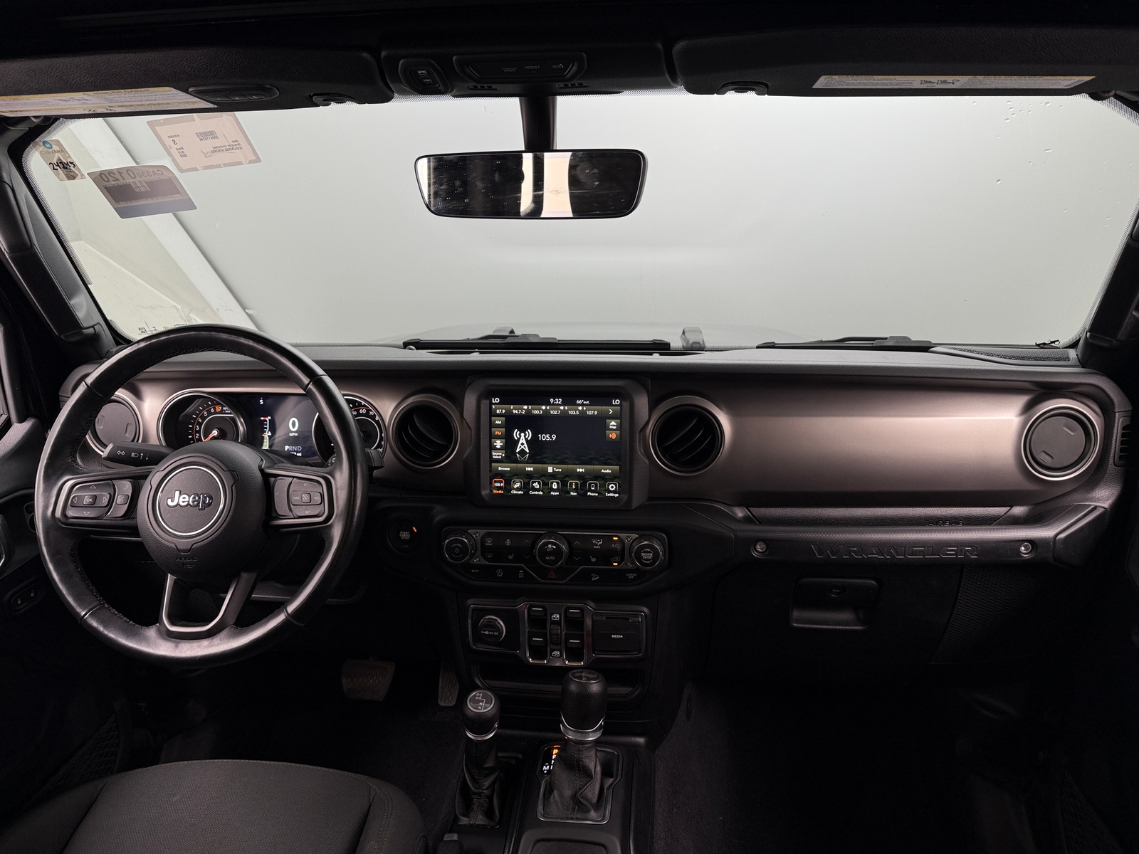 Thumbnail: 2020 Jeep Wrangler - 3