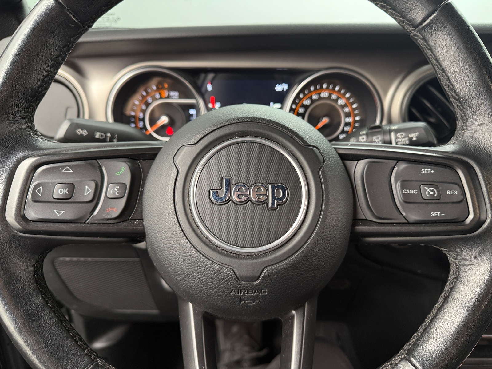 Thumbnail: 2020 Jeep Wrangler - 5
