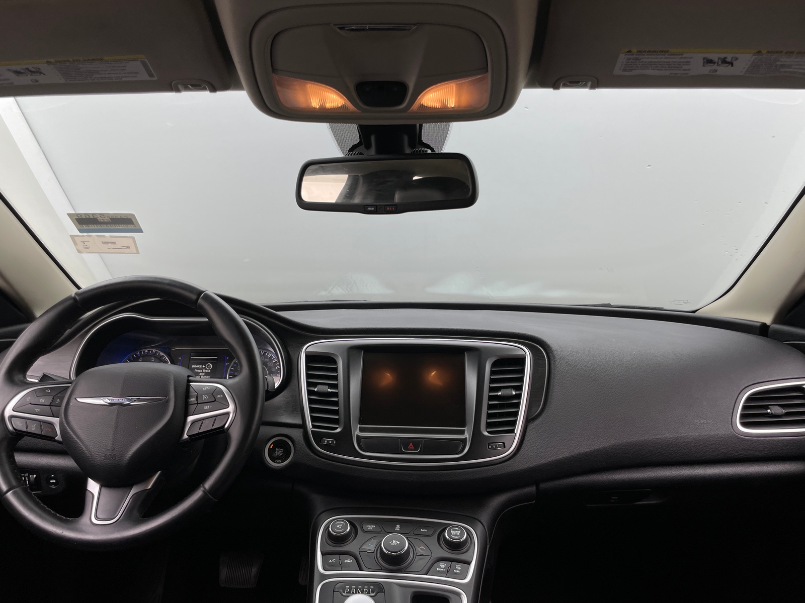 Thumbnail: 2017 Chrysler 200 - 2