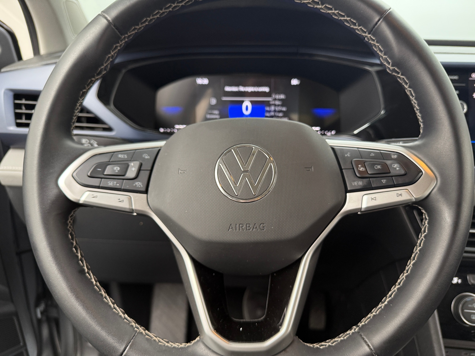Thumbnail: 2024 Volkswagen Taos - 4