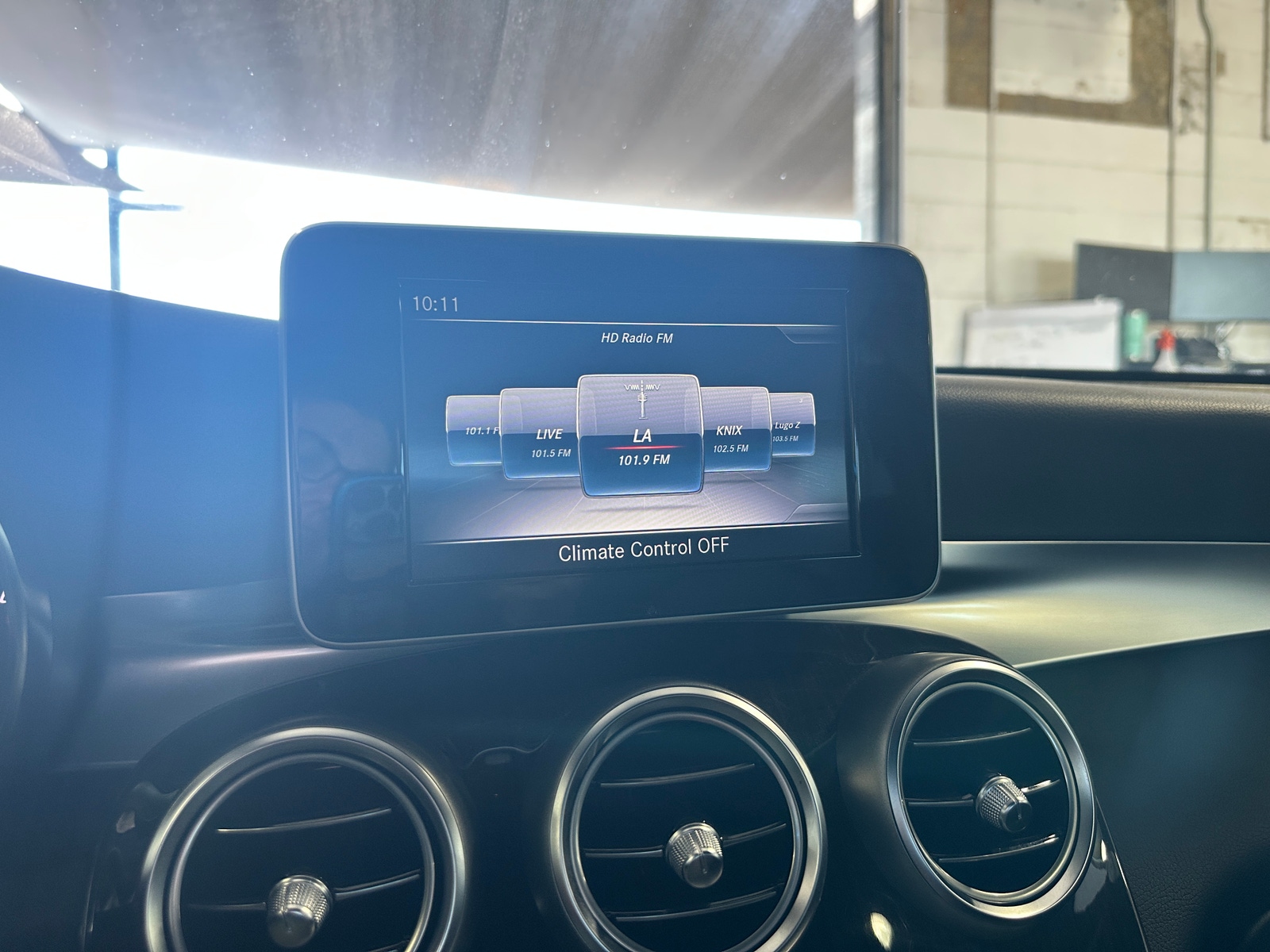 Thumbnail: 2018 Mercedes-Benz GLC - 3