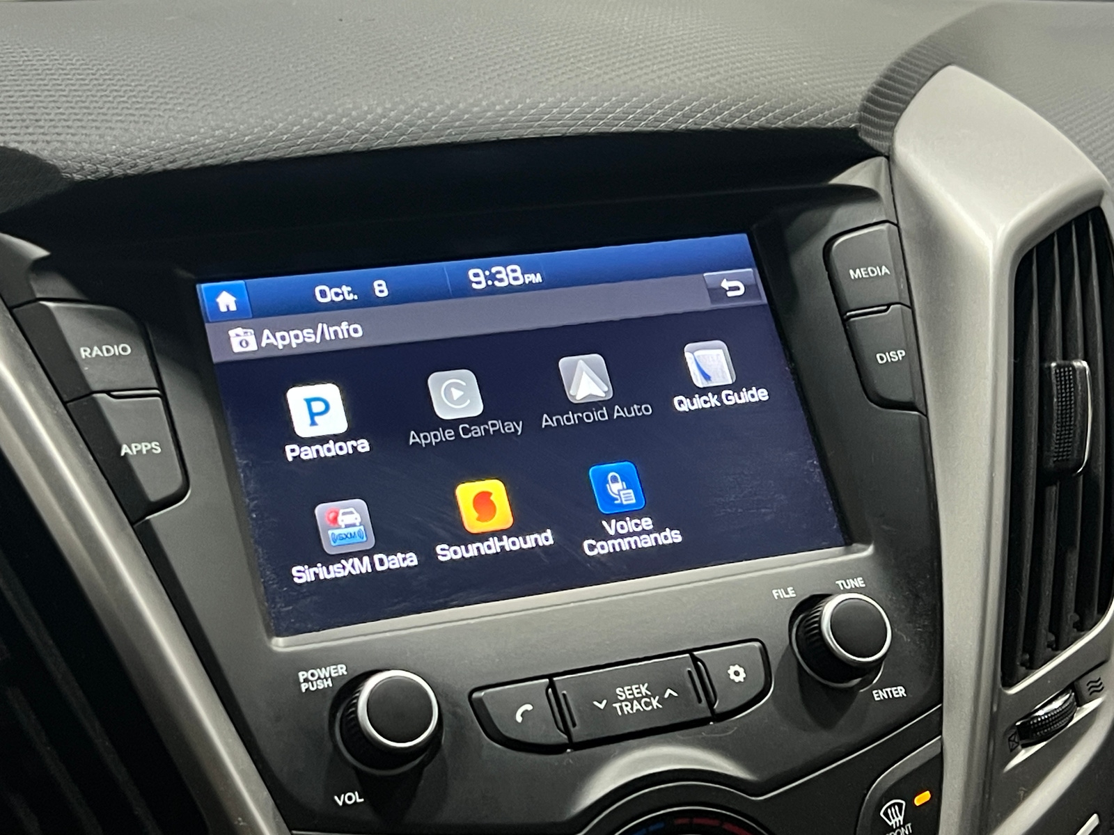Thumbnail: 2017 Hyundai Veloster - 3