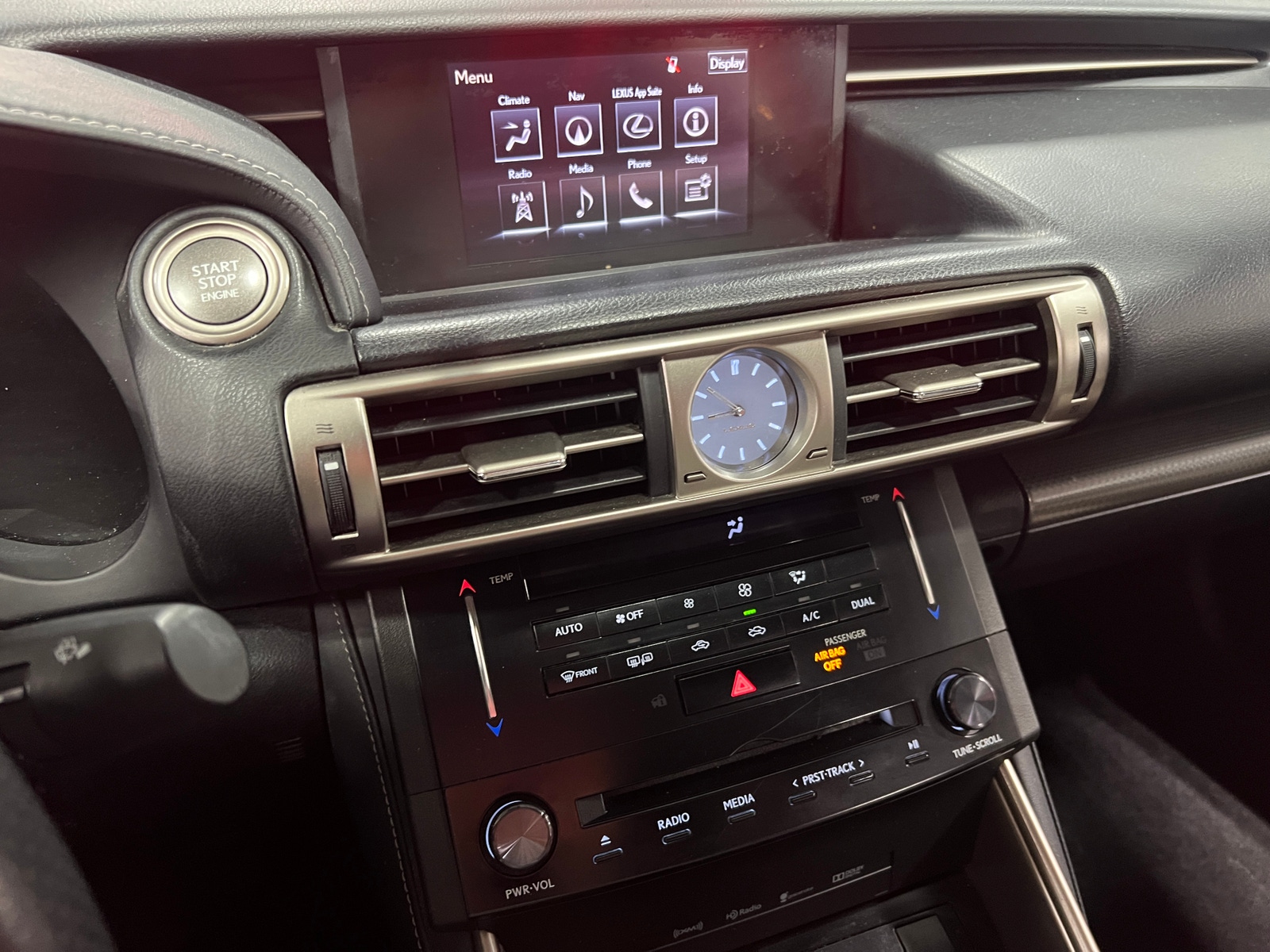Thumbnail: 2014 Lexus IS - 3