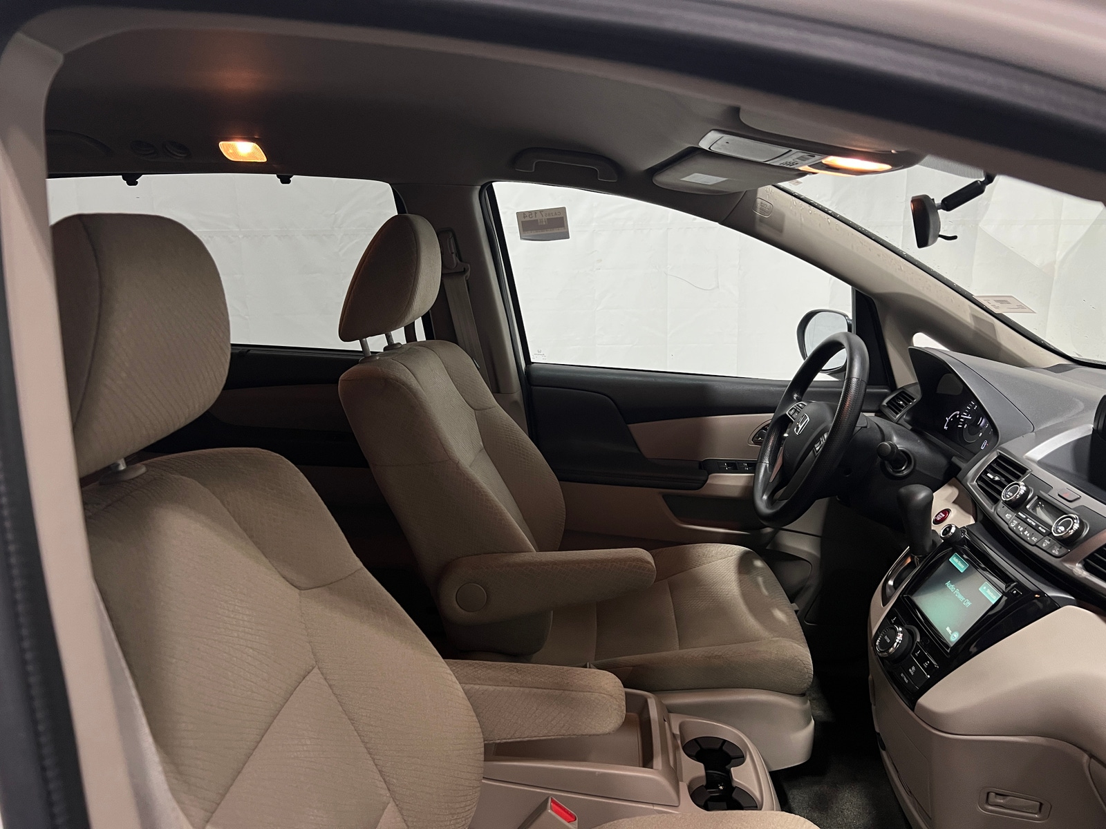 Thumbnail: 2016 Honda Odyssey - 2