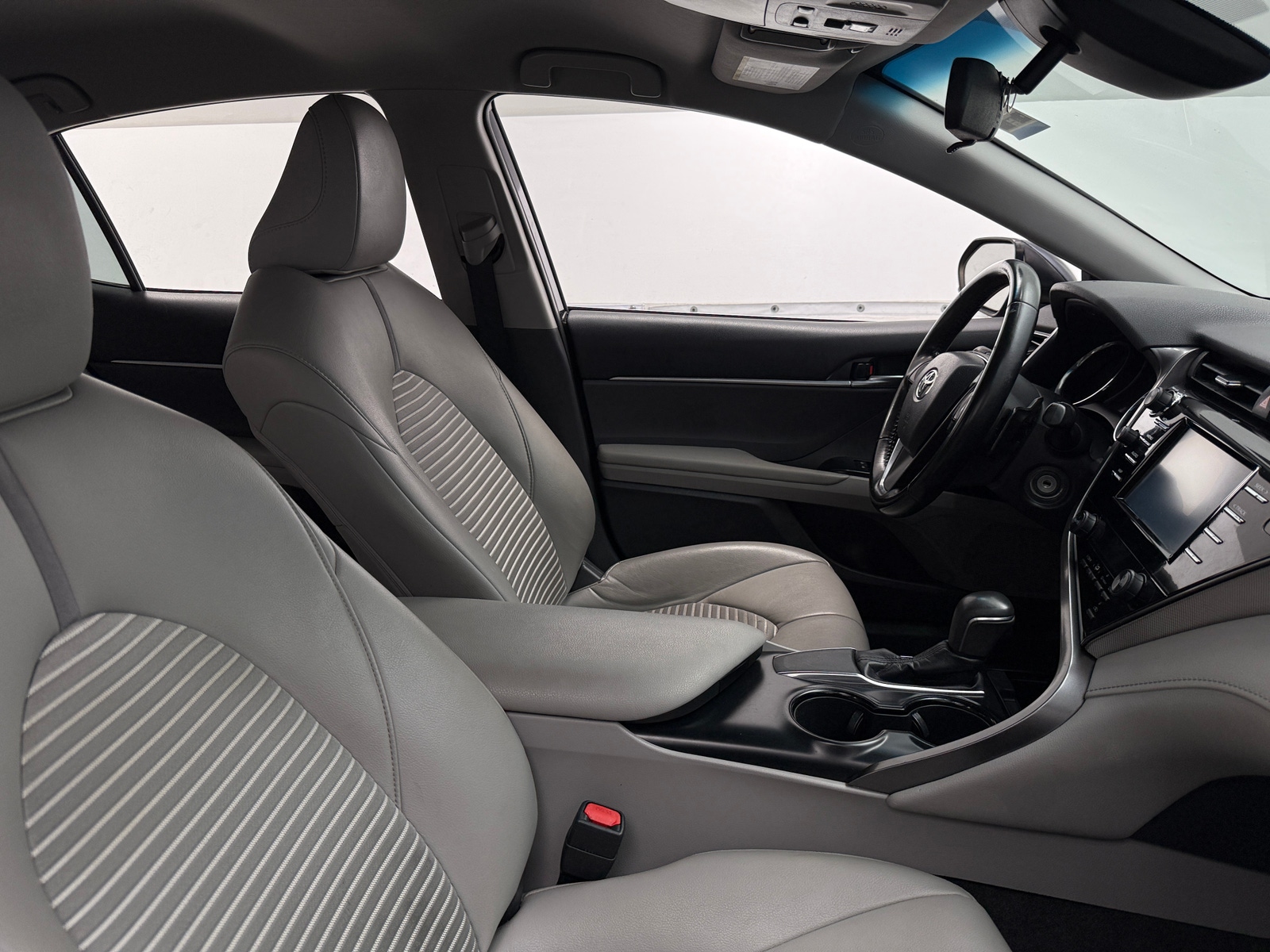 Thumbnail: 2019 Toyota Camry - 2