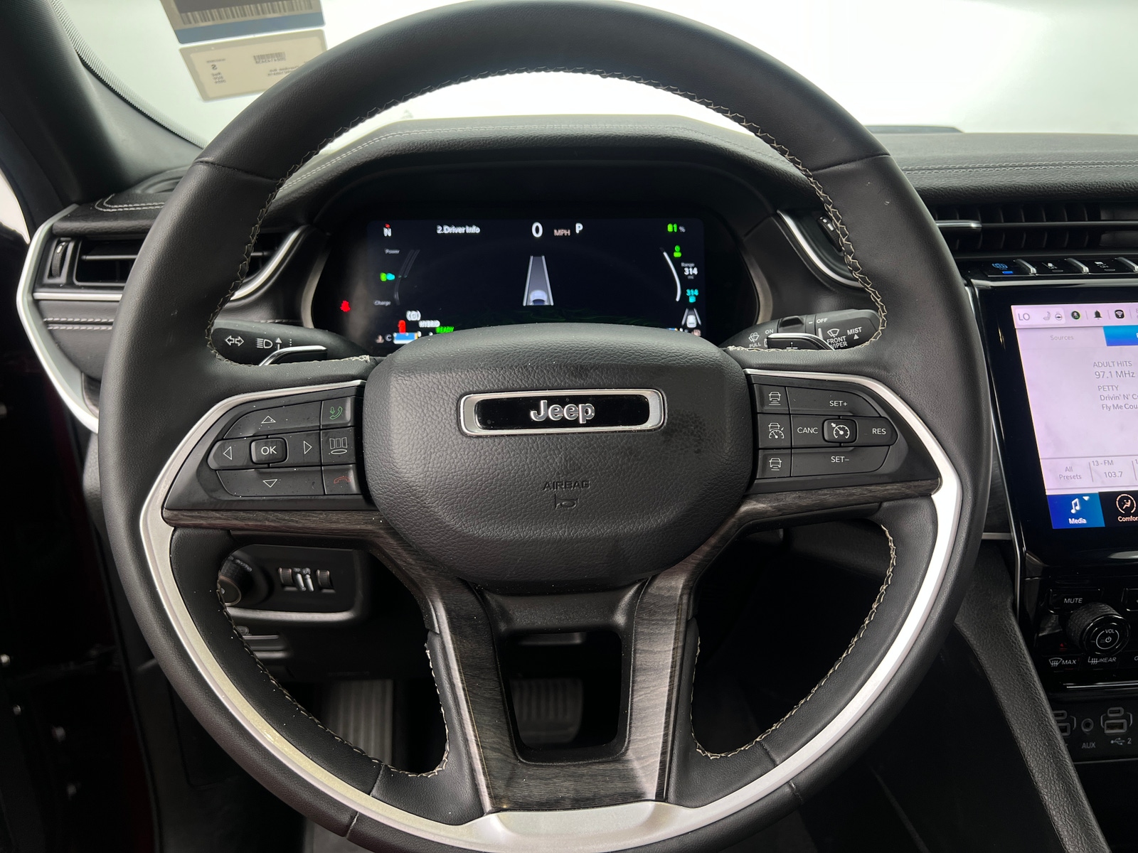 Thumbnail: 2024 Jeep Grand Cherokee - 4