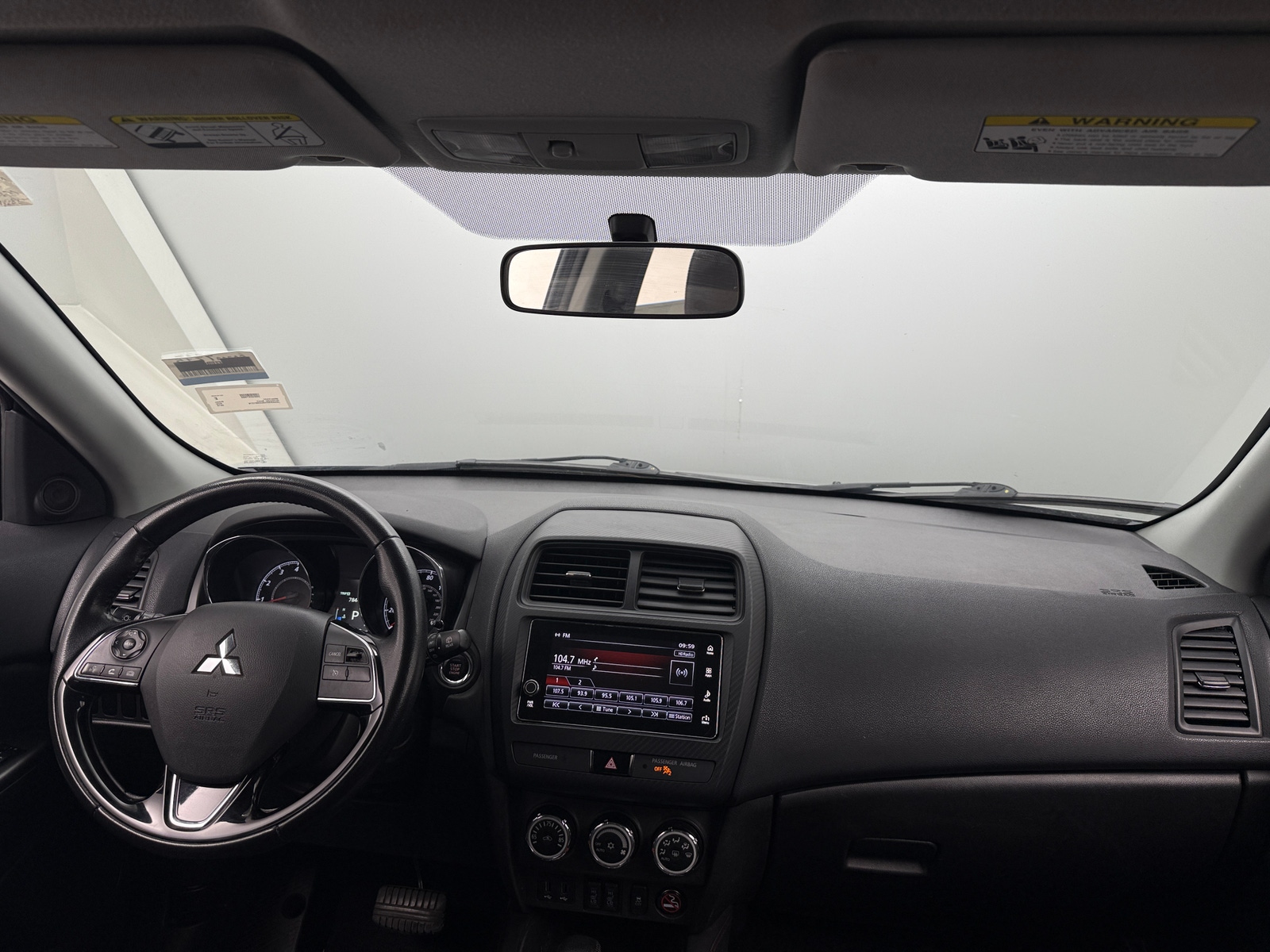 Thumbnail: 2018 Mitsubishi Outlander Sport - 3