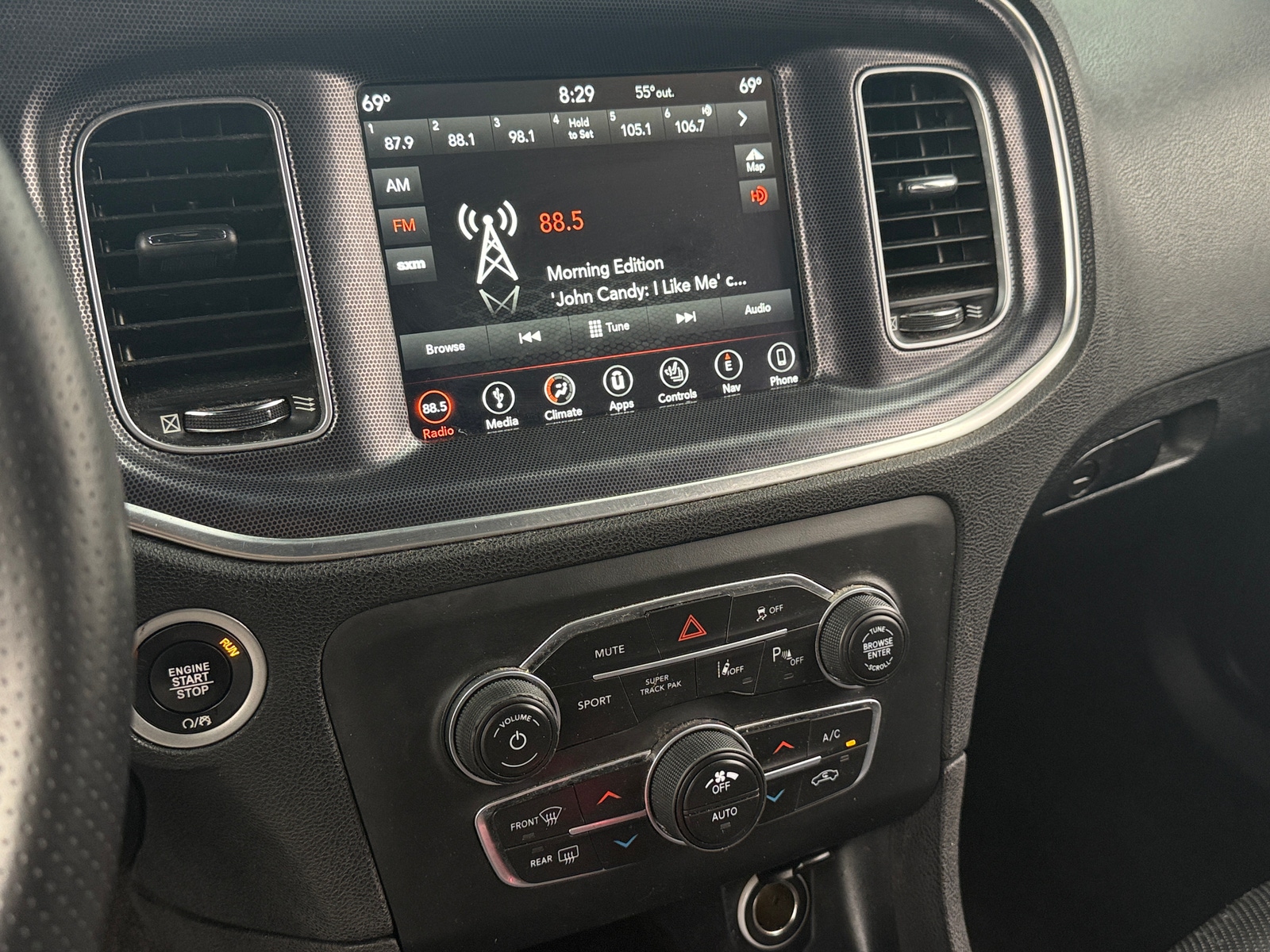 Thumbnail: 2018 Dodge Charger - 3