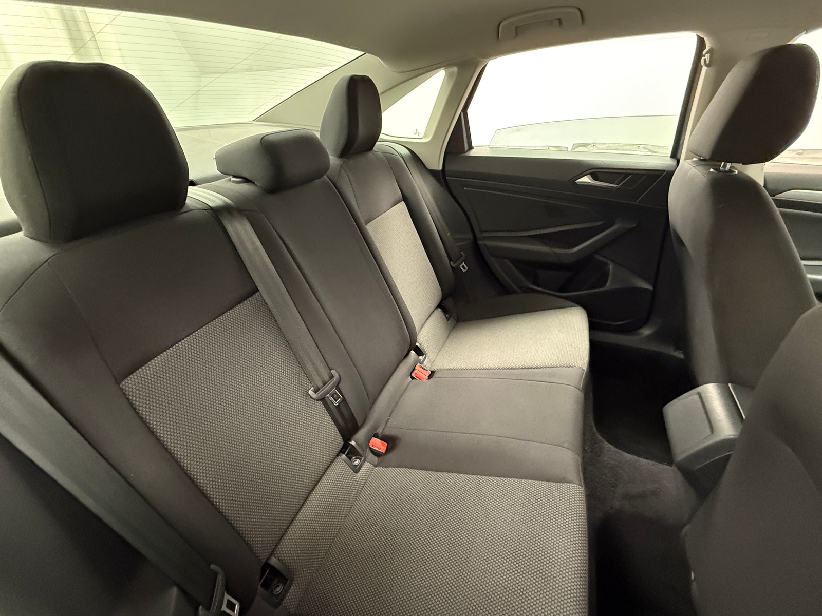Thumbnail: 2019 Volkswagen Jetta - 6