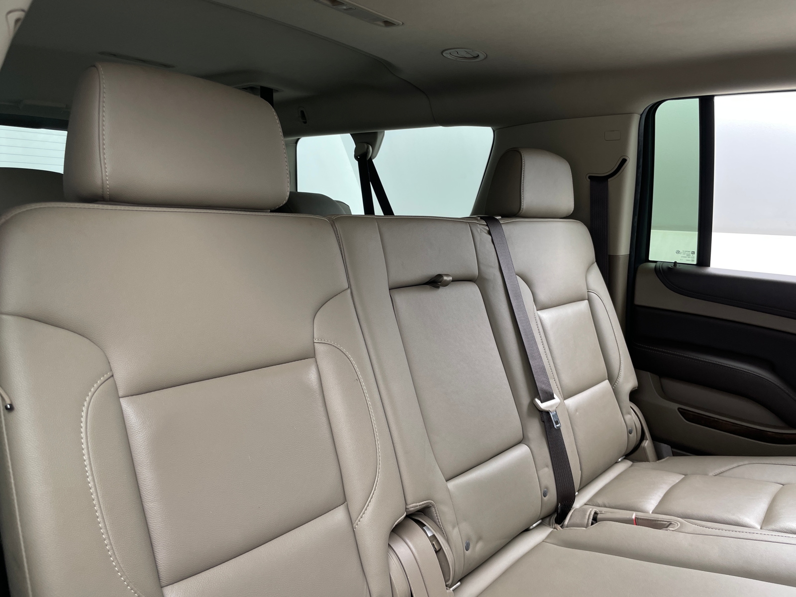 Thumbnail: 2017 Chevrolet Suburban - 5