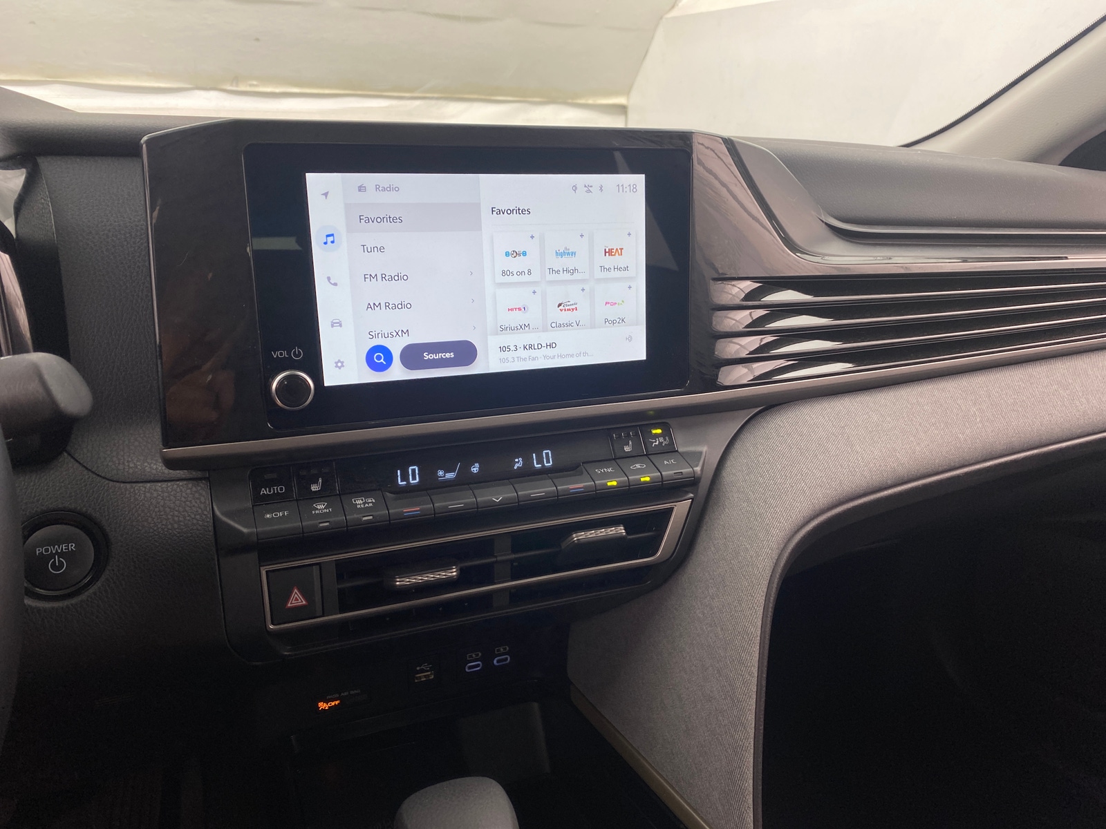 Thumbnail: 2025 Toyota Camry - 4